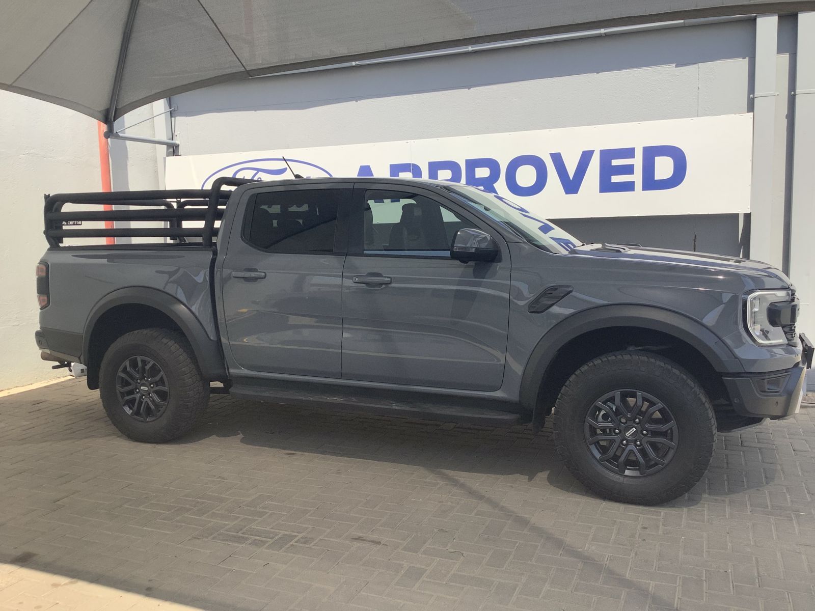 Ford RANGER RAPTOR 30L V6 TWI TURBO DC 4x4 in Namibia