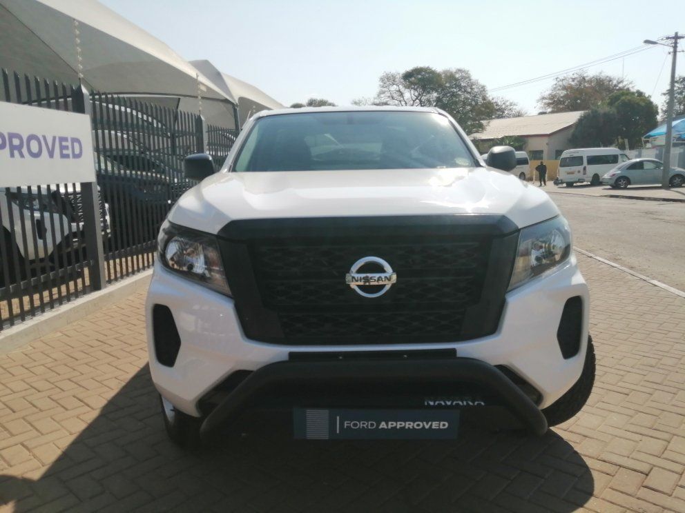 2022 Nissan NAVARA 2.5DDTI XE S/C 4X4 photo