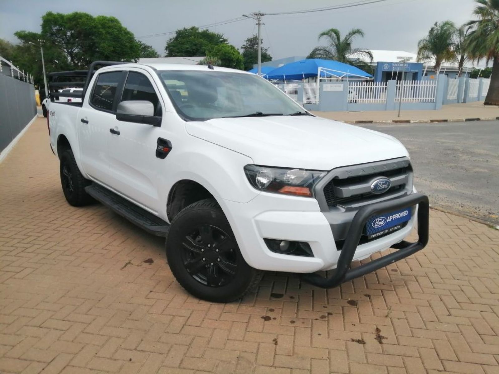 2017 Ford RANGER 2.2TDCI XL 4X4 D/C A/T for sale | 166 000 Km ...