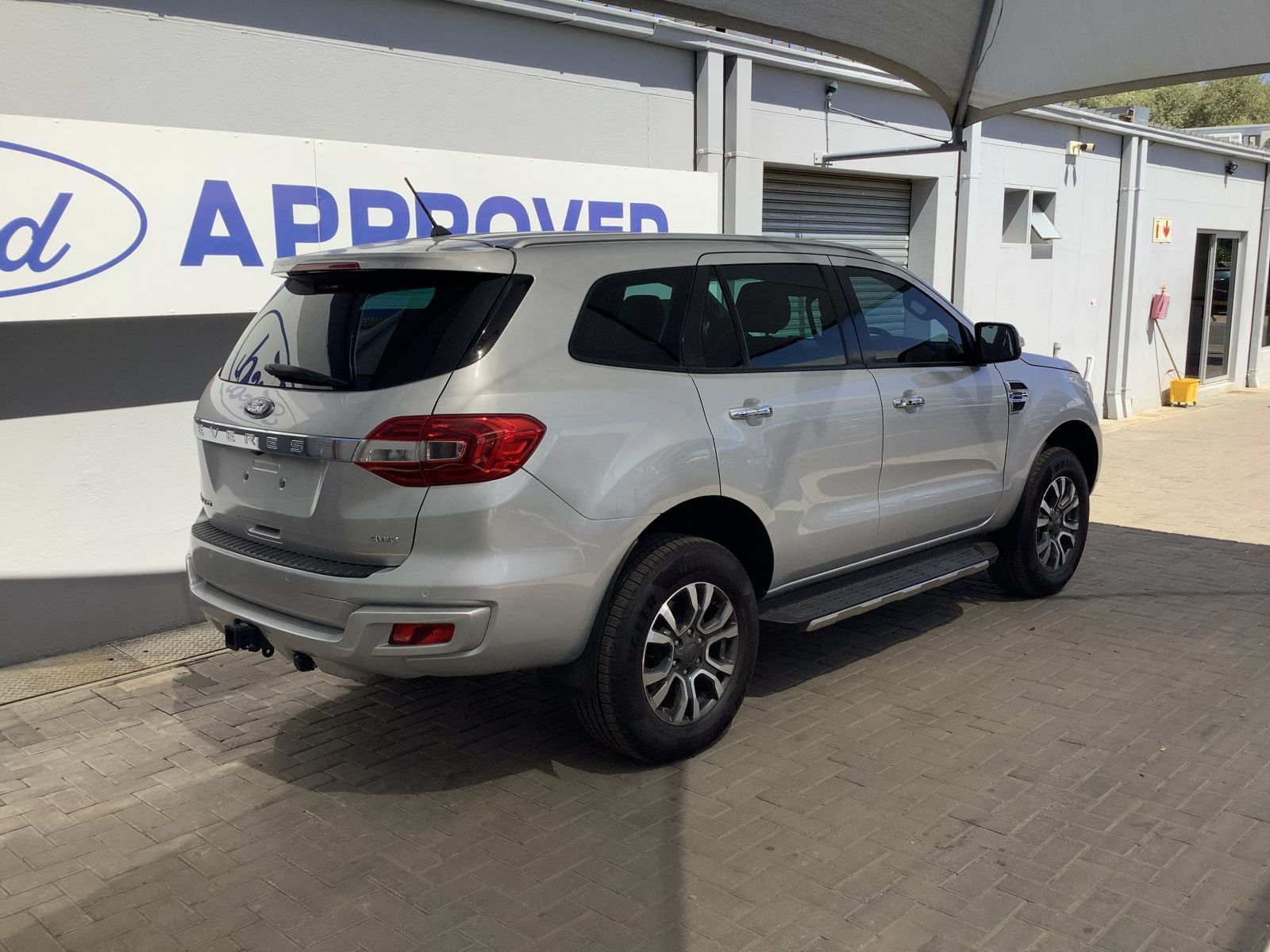 2020 Ford EVEREST 20BI-TURBO LTD 4X4 10SP A/T photo