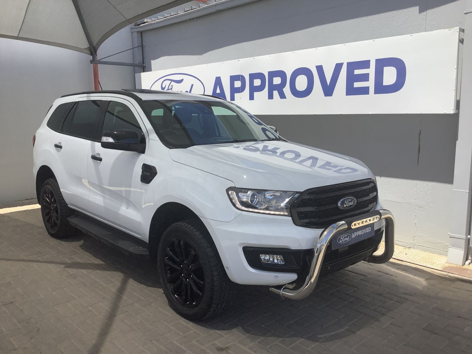 2019 Ford EVEREST 20BI TDI LTD 4X4 A/T photo