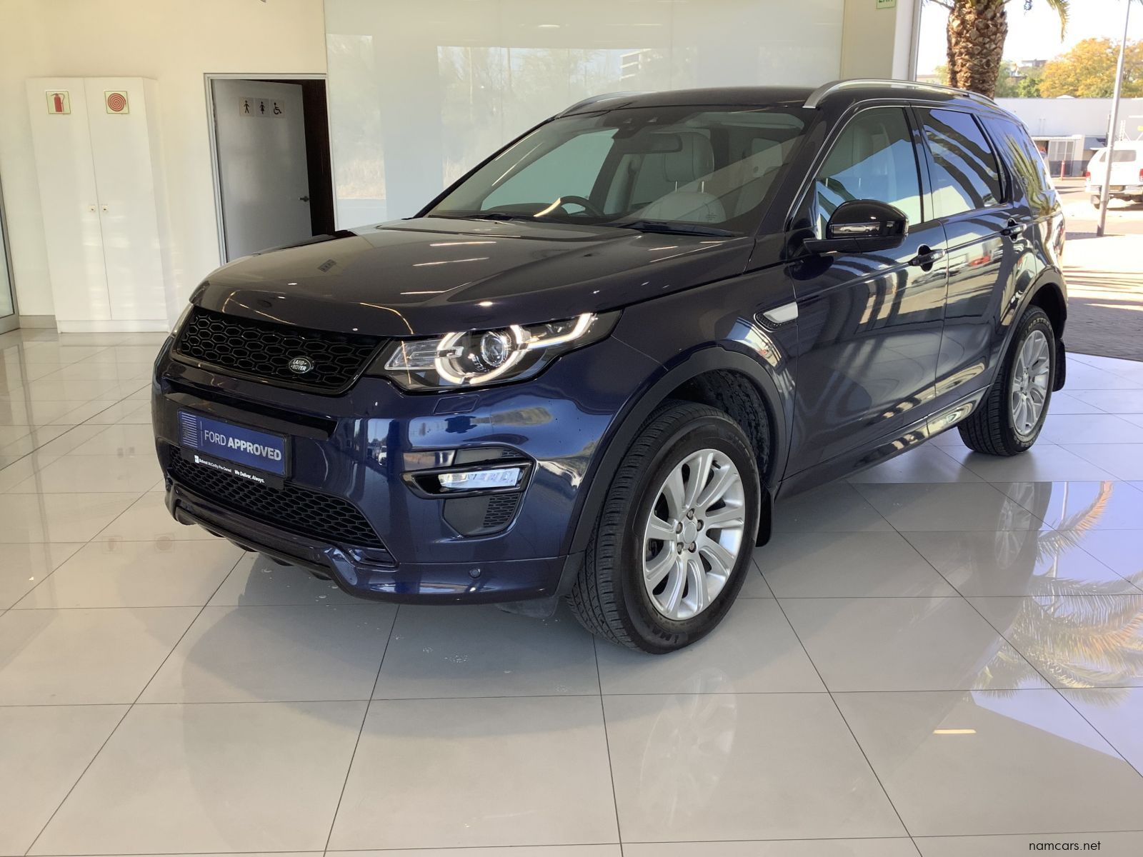 2018 Land Rover DISCOVERY SPORT 2.0i4D HSE photo