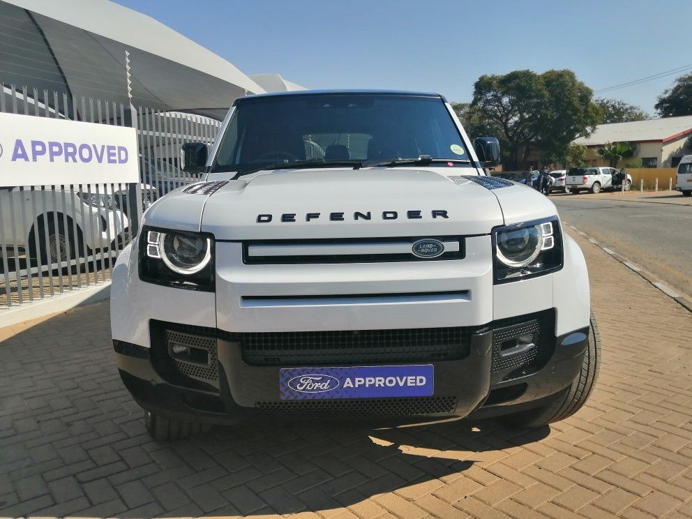 2022 Land Rover DEFENDER  110 P525 V8 386KW photo
