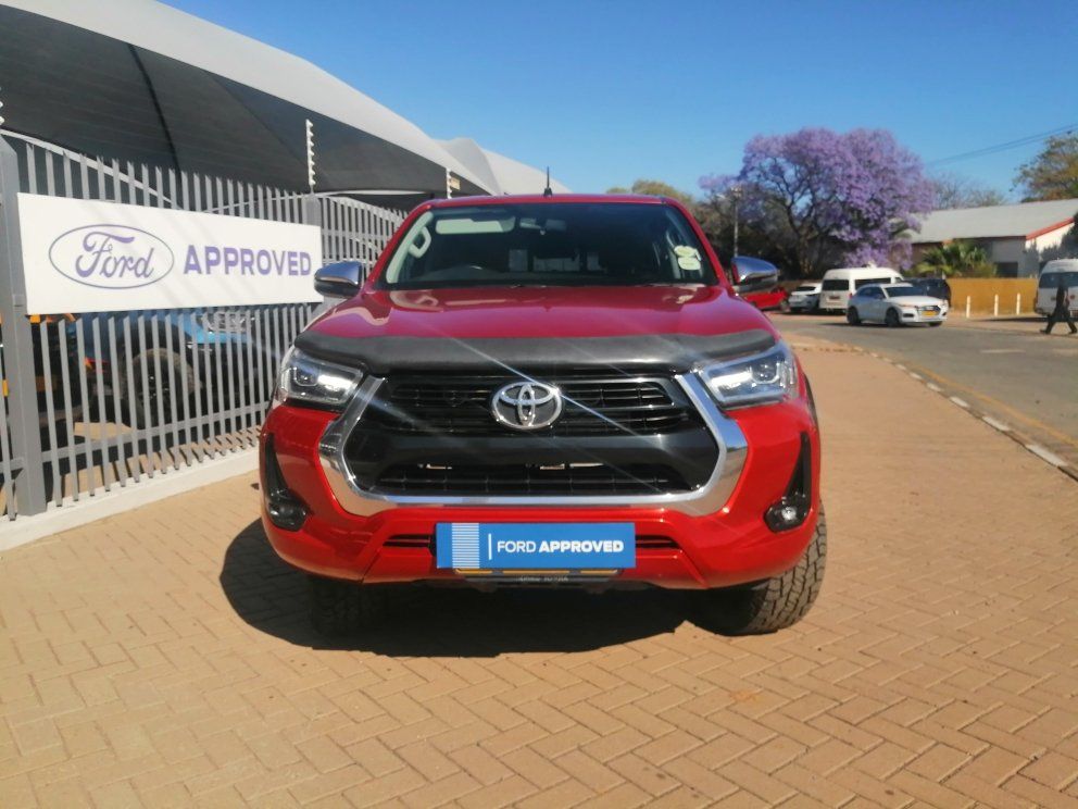 2024 Toyota HILUX 2.8 GD-6 RAIDER 4X4 A/T P/U D/C photo