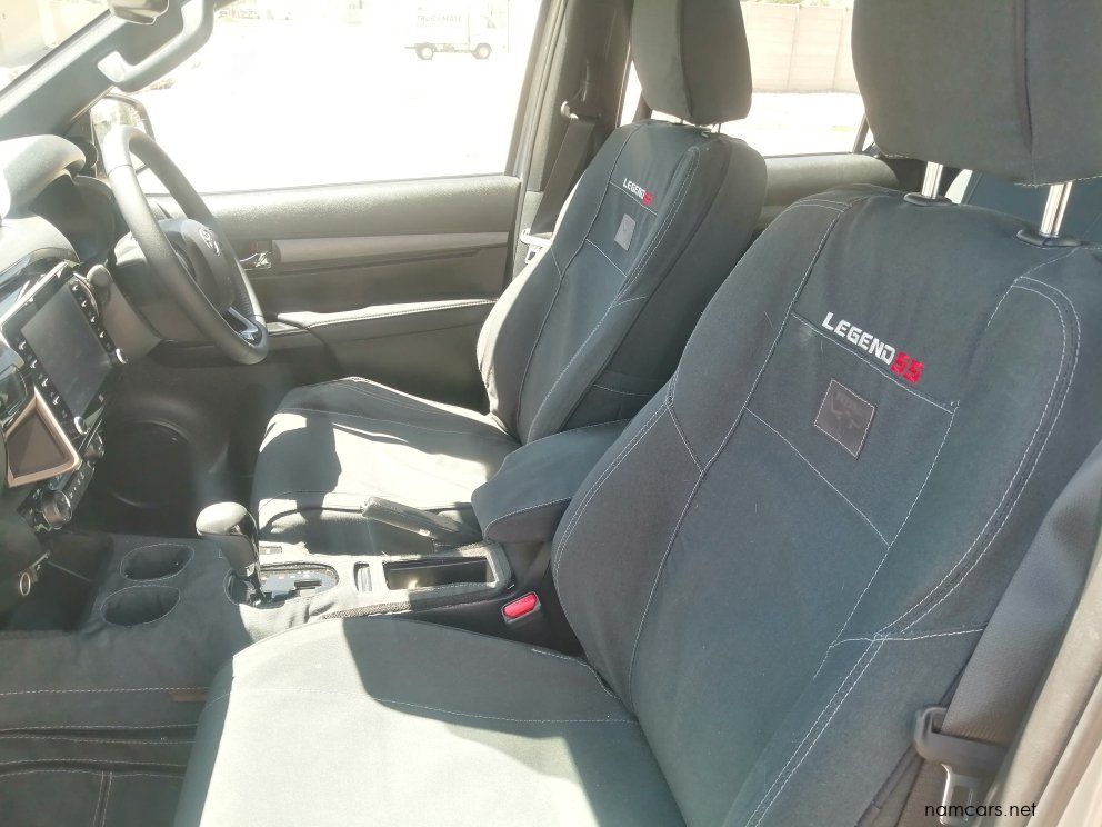 2025 Toyota HILUX 2.8 GD-6 LEGEND 55 D/C 4X4 A/T photo