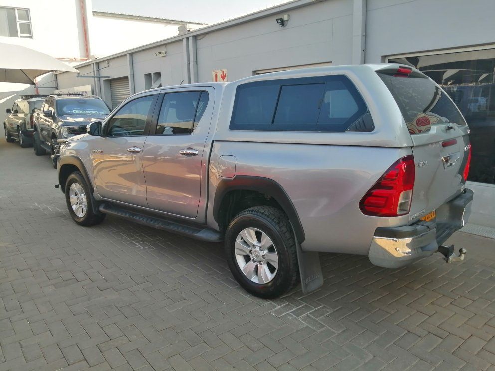 2017 Toyota HILUX 2.8 GD-6 RAIDER D/C 4X4 photo