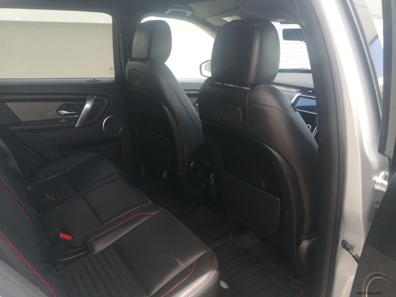 2020 Land Rover DISCOVERY SPORT 20D HSE R-DYNAMIC photo