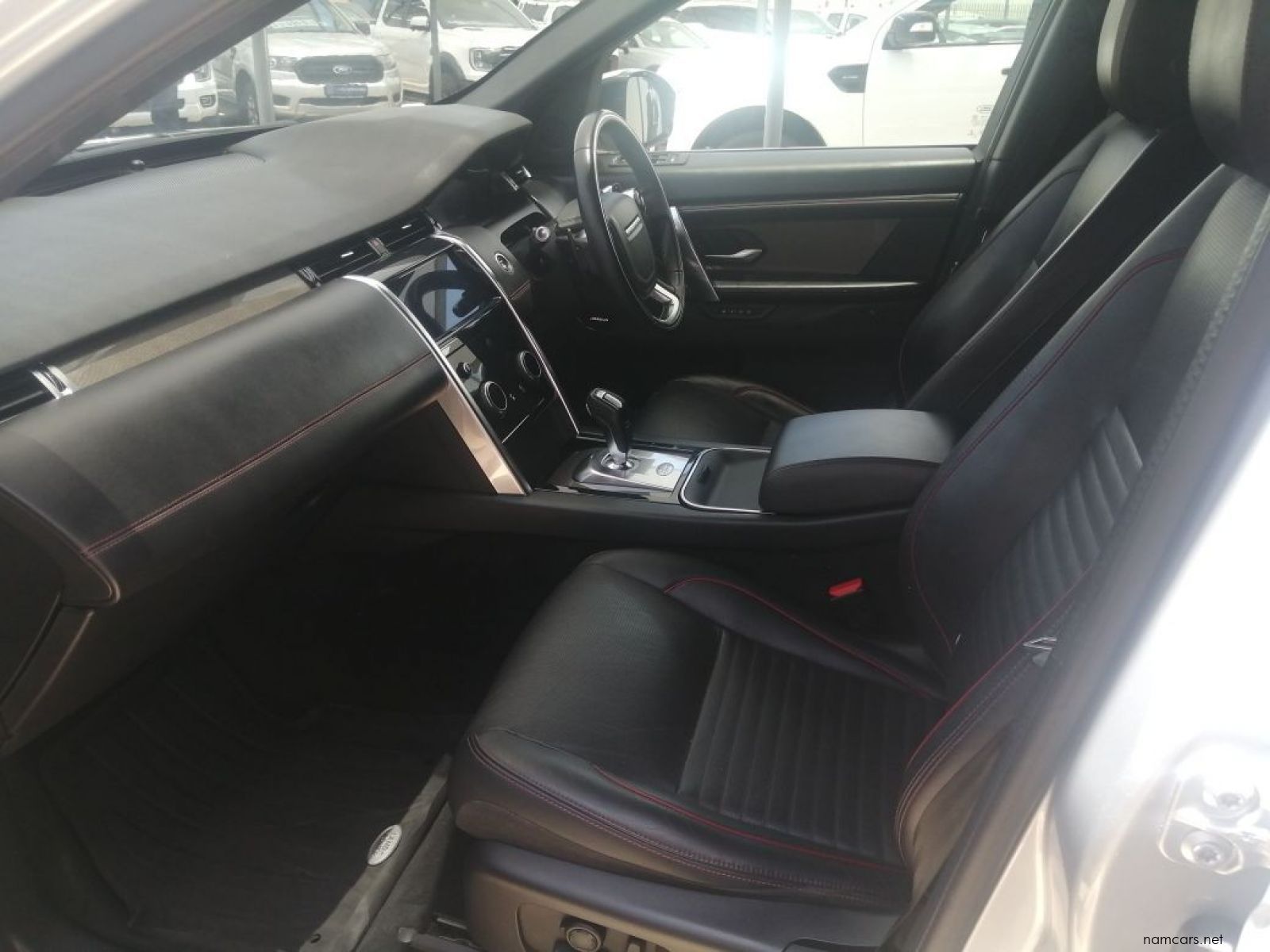2020 Land Rover DISCOVERY SPORT 20D HSE R-DYNAMIC photo