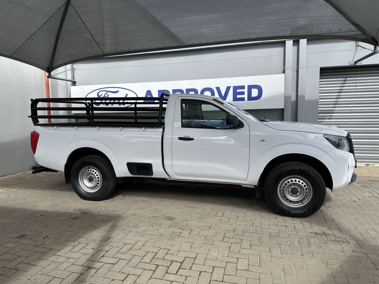 2022 Nissan NAVARA 2.5 XE 4X4 MAN photo