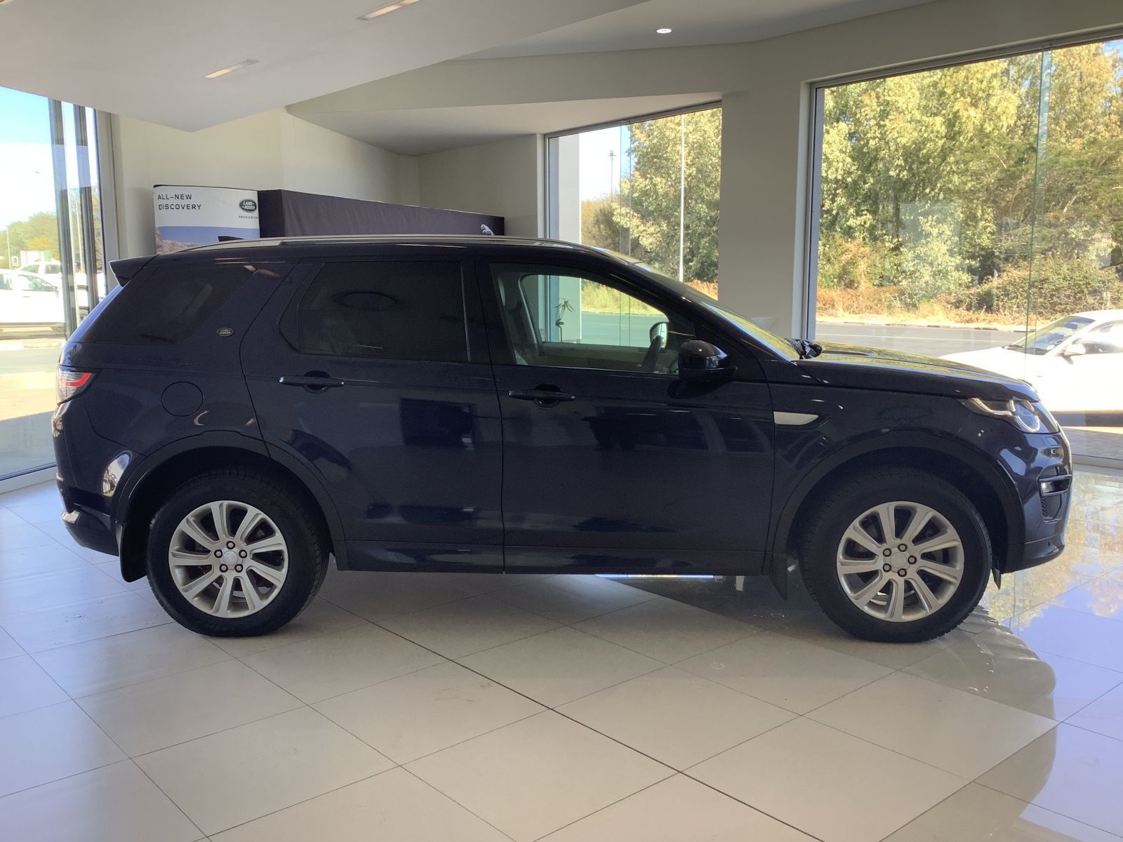 2018 Land Rover DISCOVERY SPORT 2.0i4D HSE photo