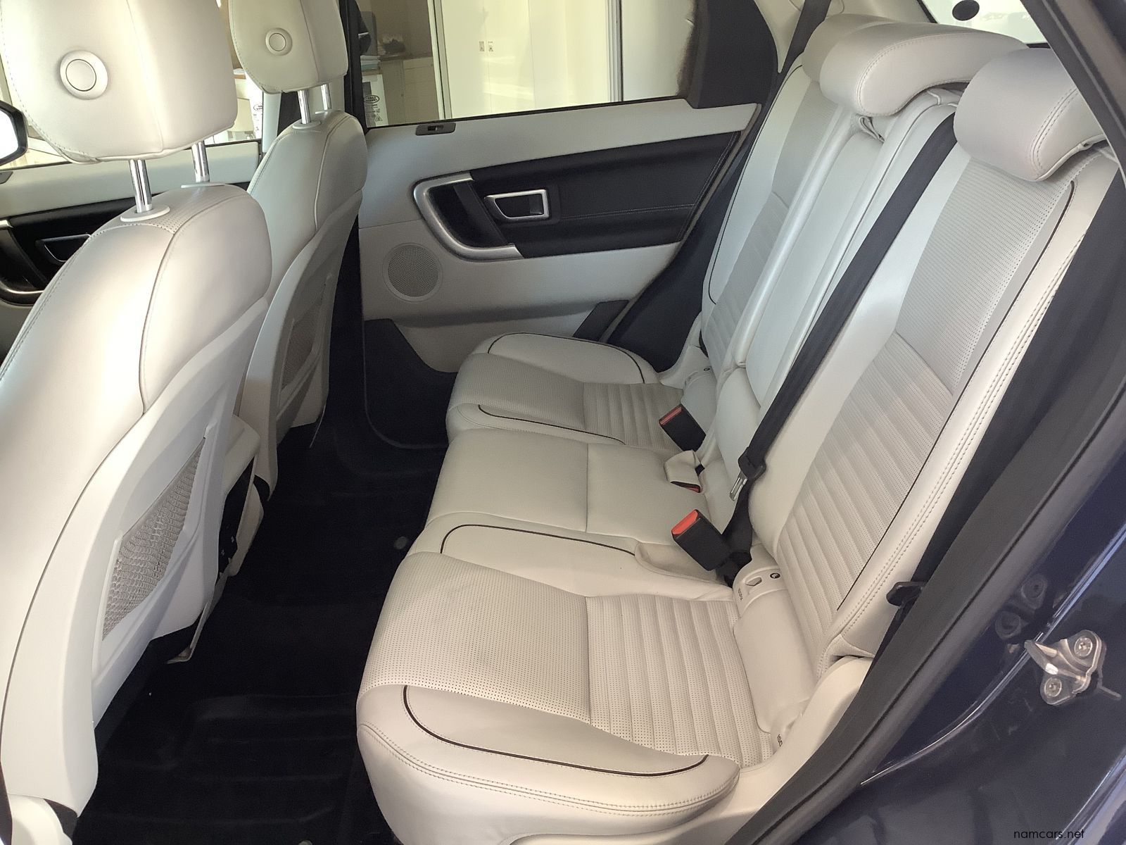 2018 Land Rover DISCOVERY SPORT 2.0i4D HSE photo