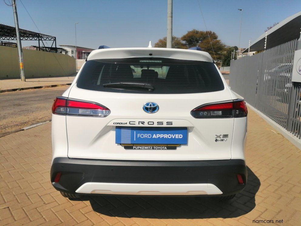 2026 Toyota CROSS 1.8 XS HYBRID photo