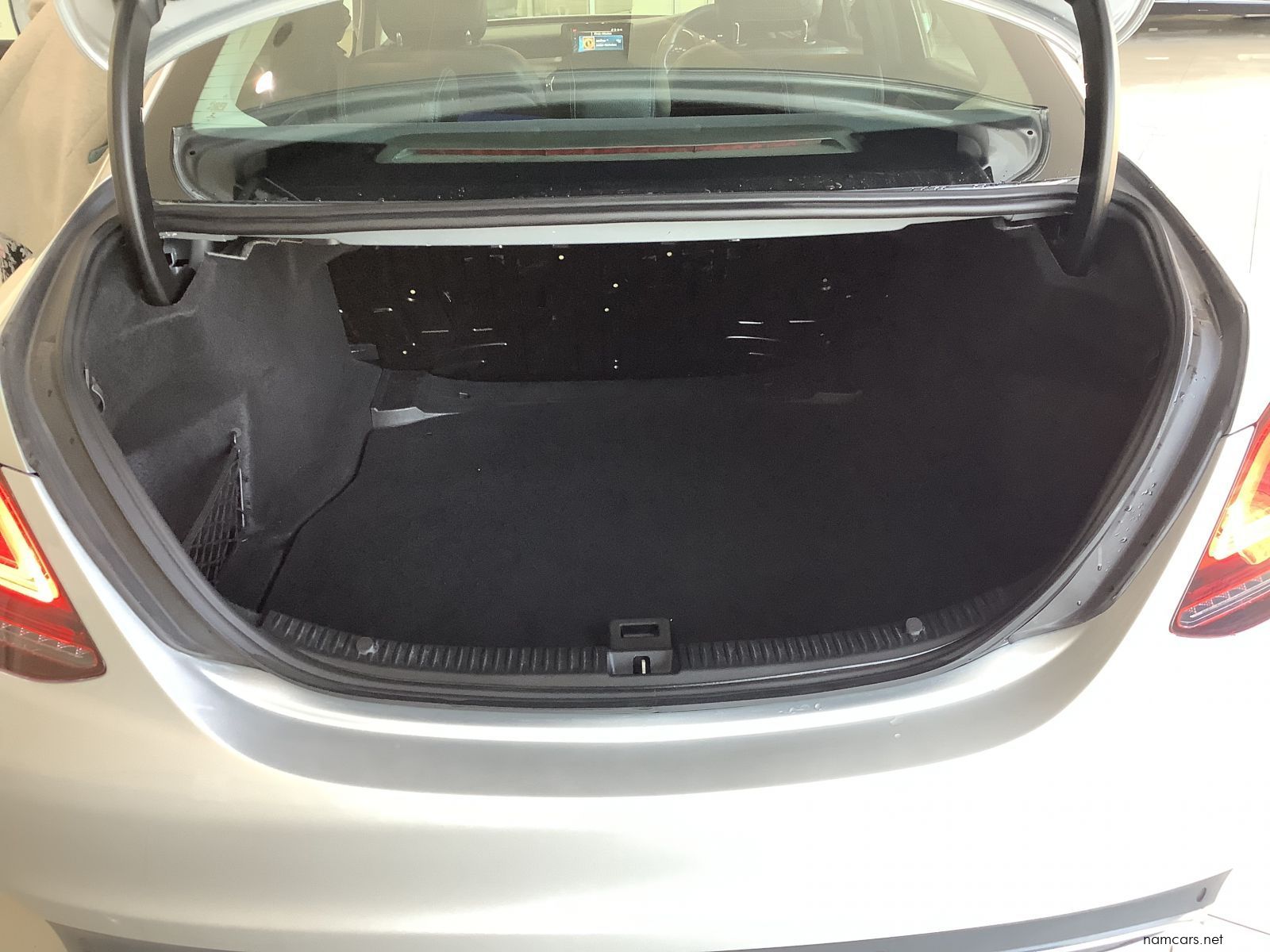 2021 Mercedes-Benz C180 AT photo