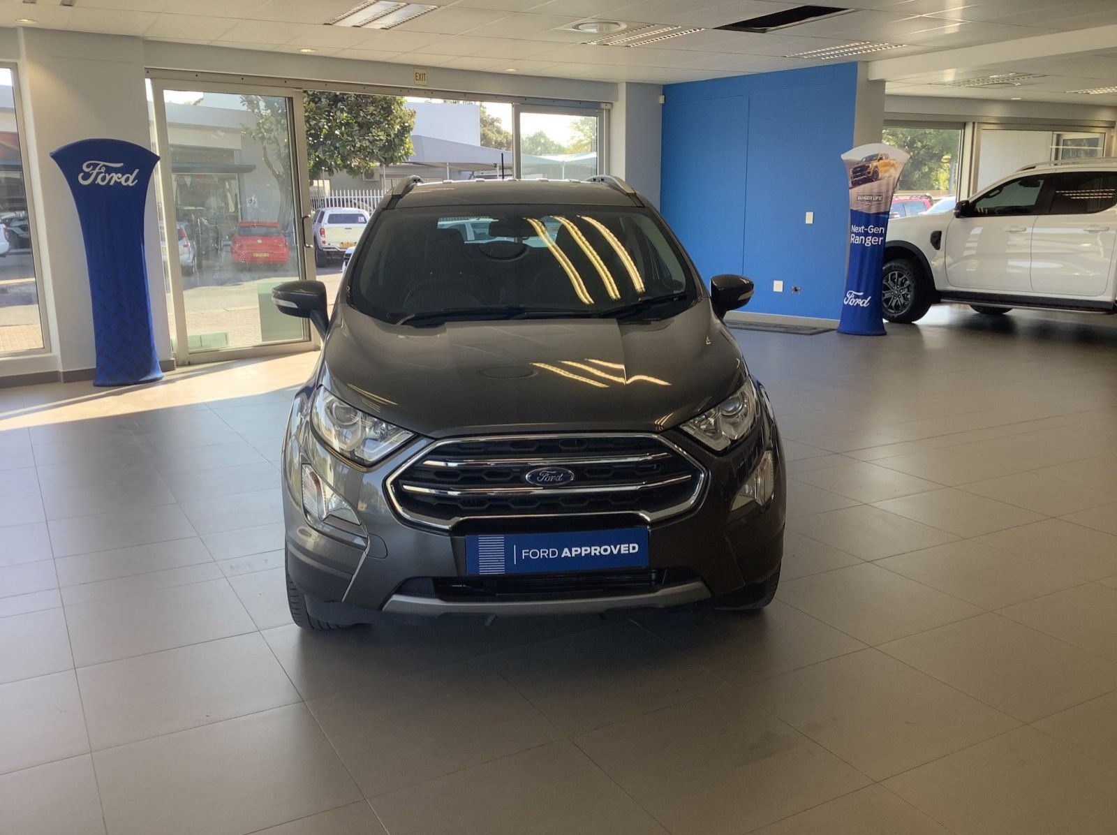 2016 Ford ECOPSPORT 15TIVCT TITANIUM A/T pictures