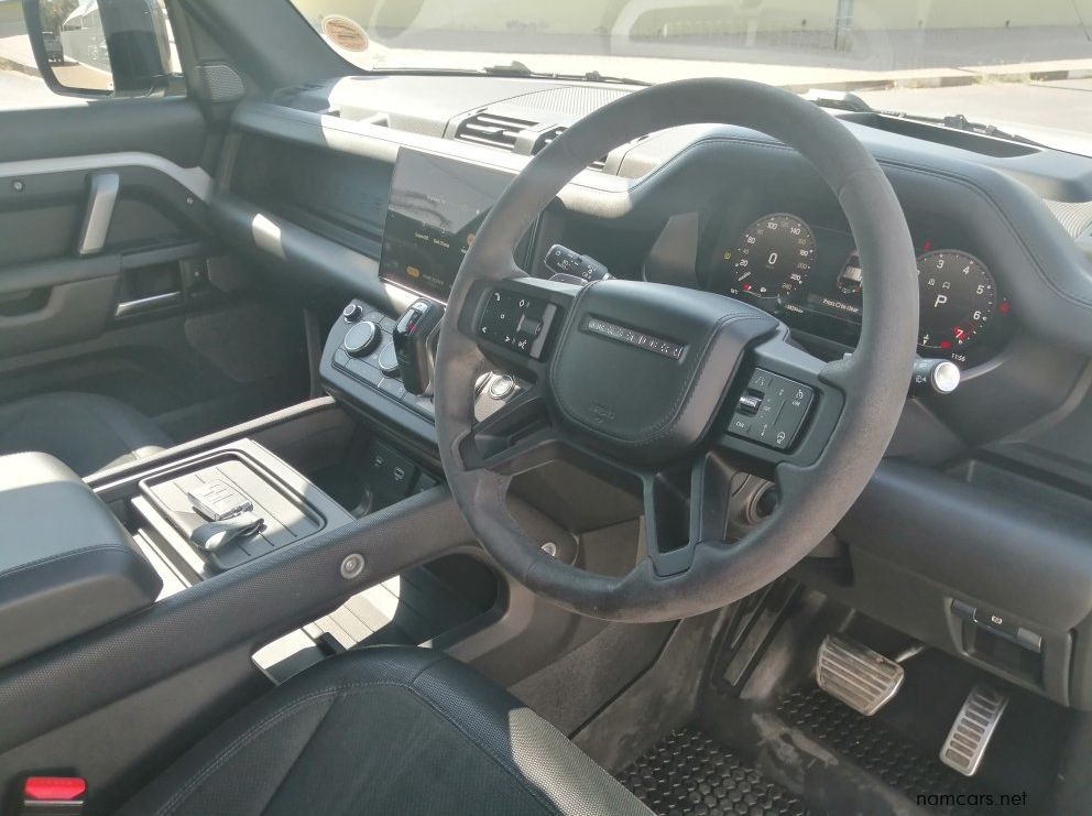 2022 Land Rover DEFENDER  110 P525 V8 386KW pictures