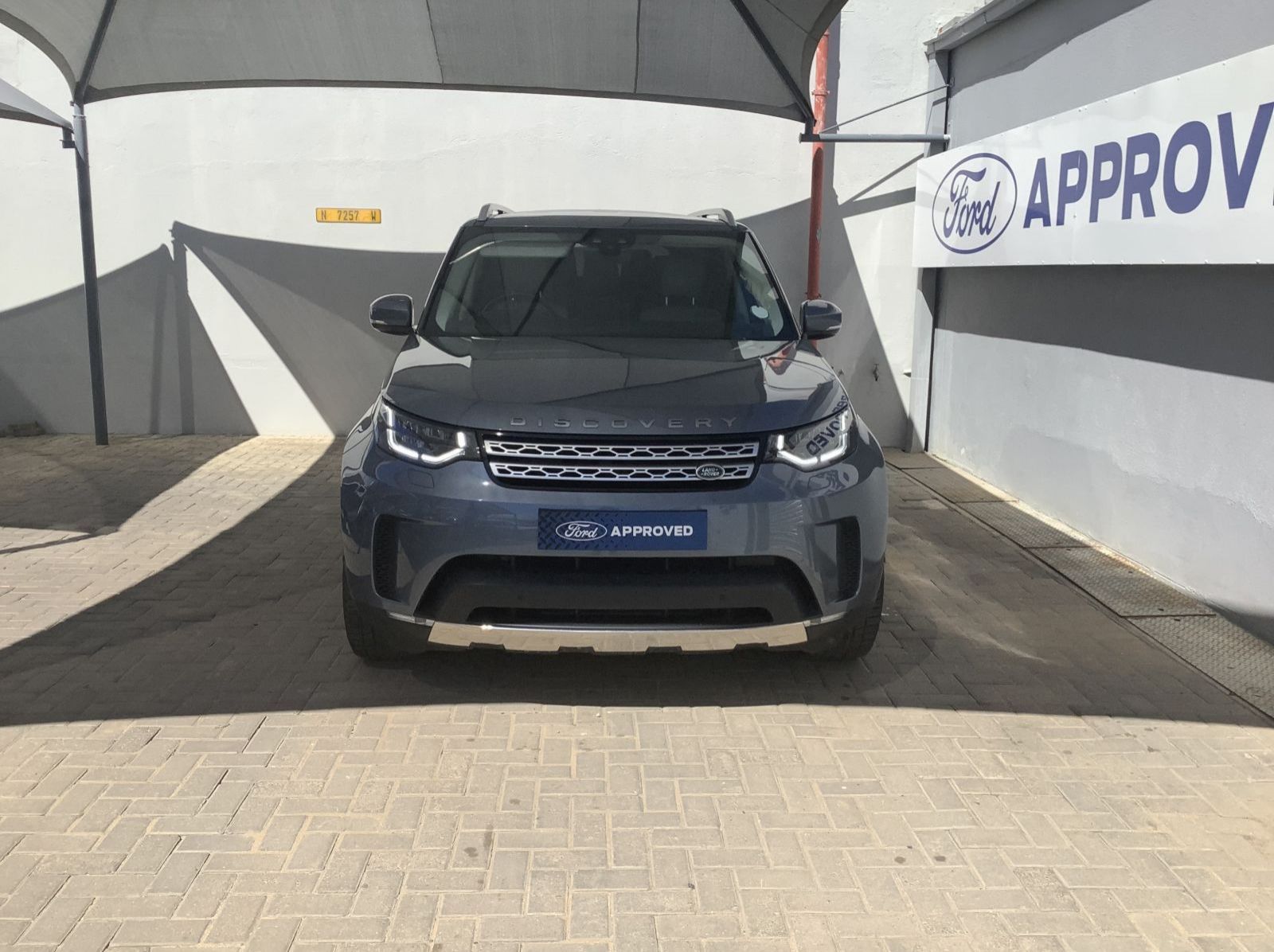 2020 Land Rover DISCOVERY  30 Td6 HSE pictures
