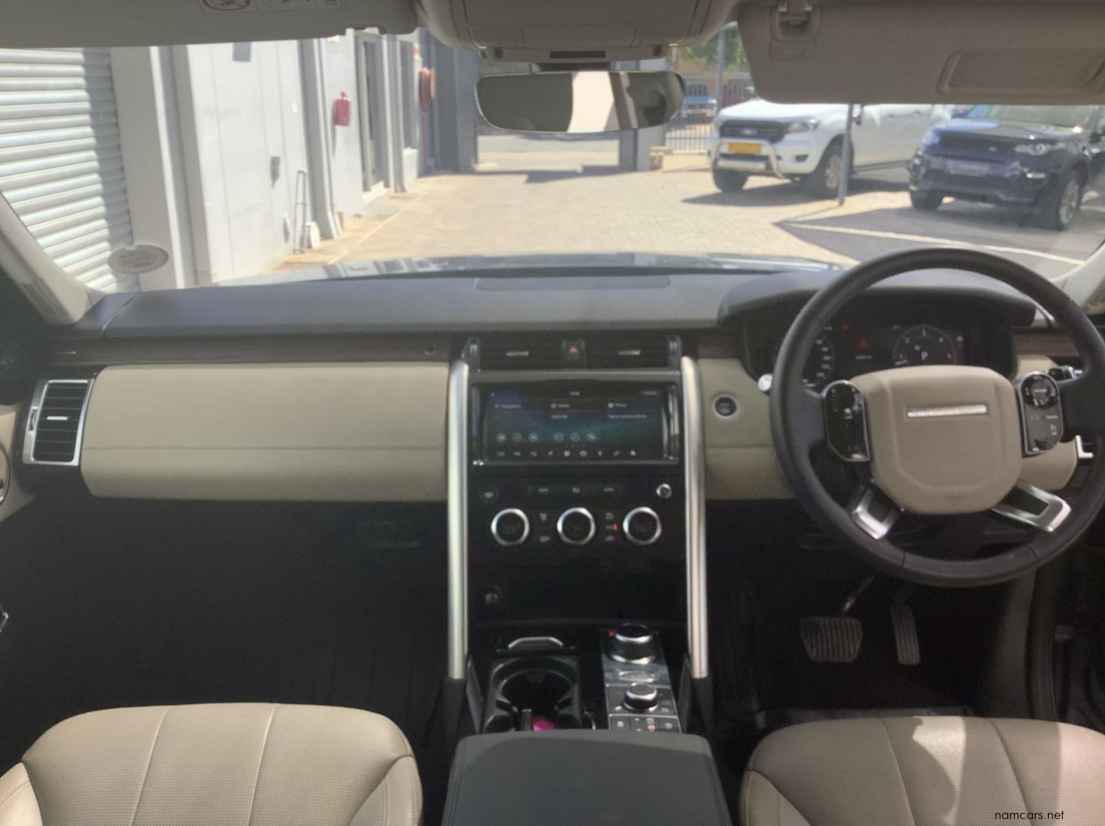 2020 Land Rover DISCOVERY  30 Td6 HSE pictures