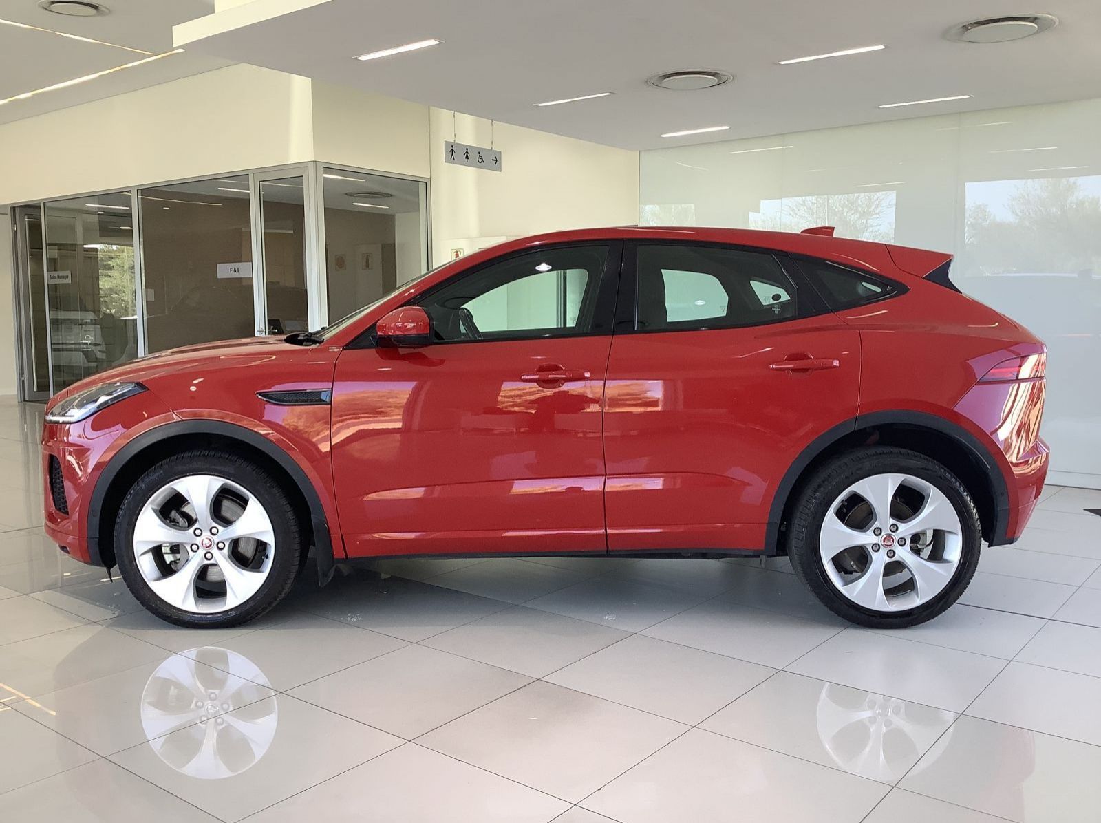 2018 Jaguar E PACE P250 FIRST EDITION 183 Kw pictures