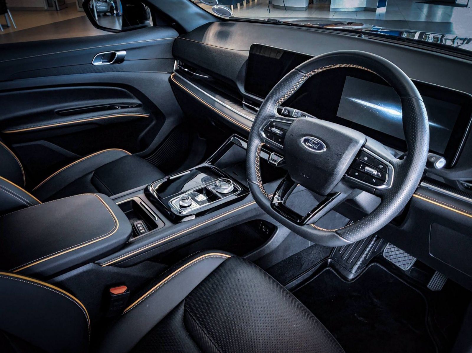 2026 Ford TERRITORY 1.8L DARK EDITION 7AT pictures