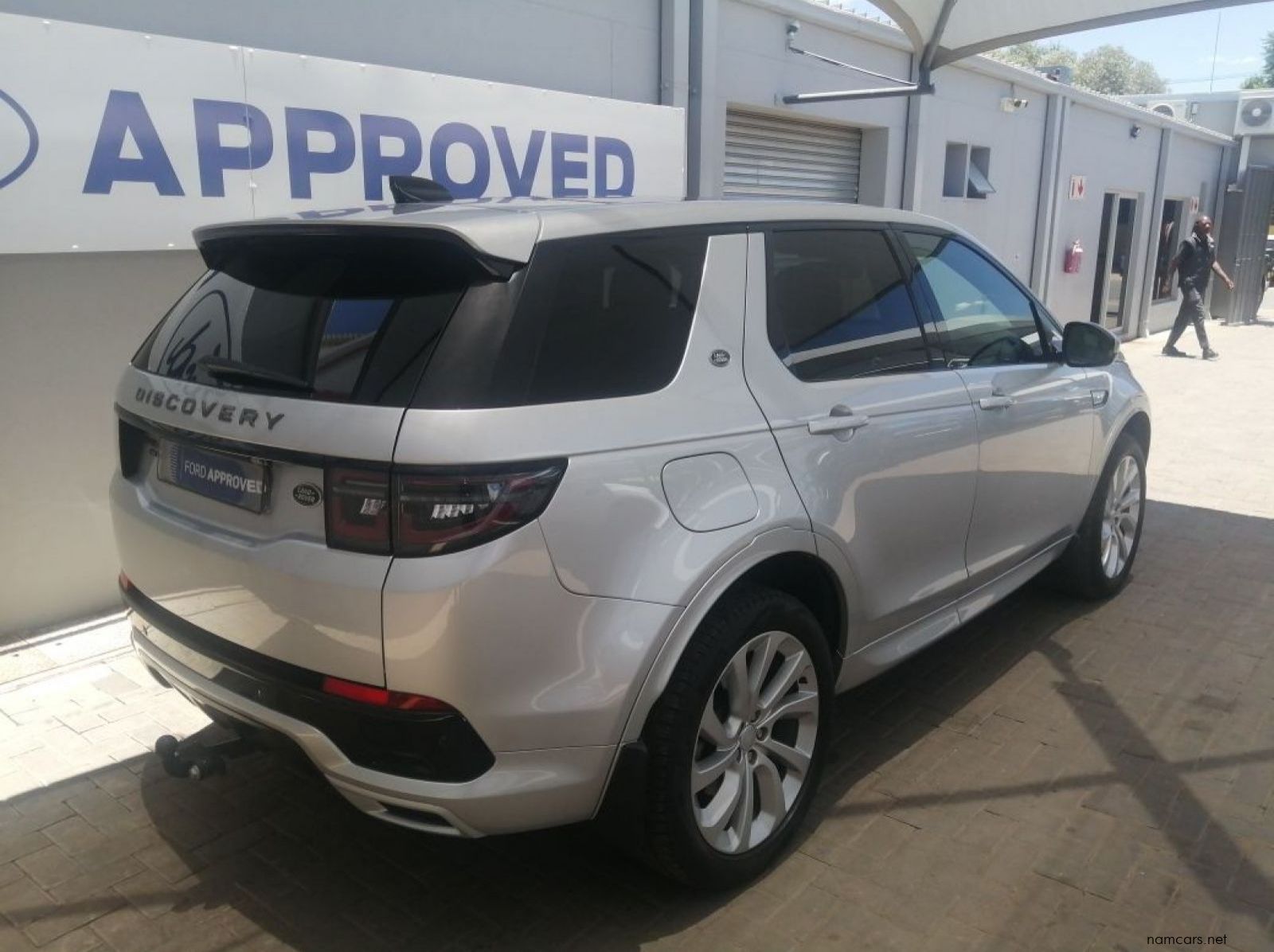 2020 Land Rover DISCOVERY SPORT 20D HSE R-DYNAMIC pictures