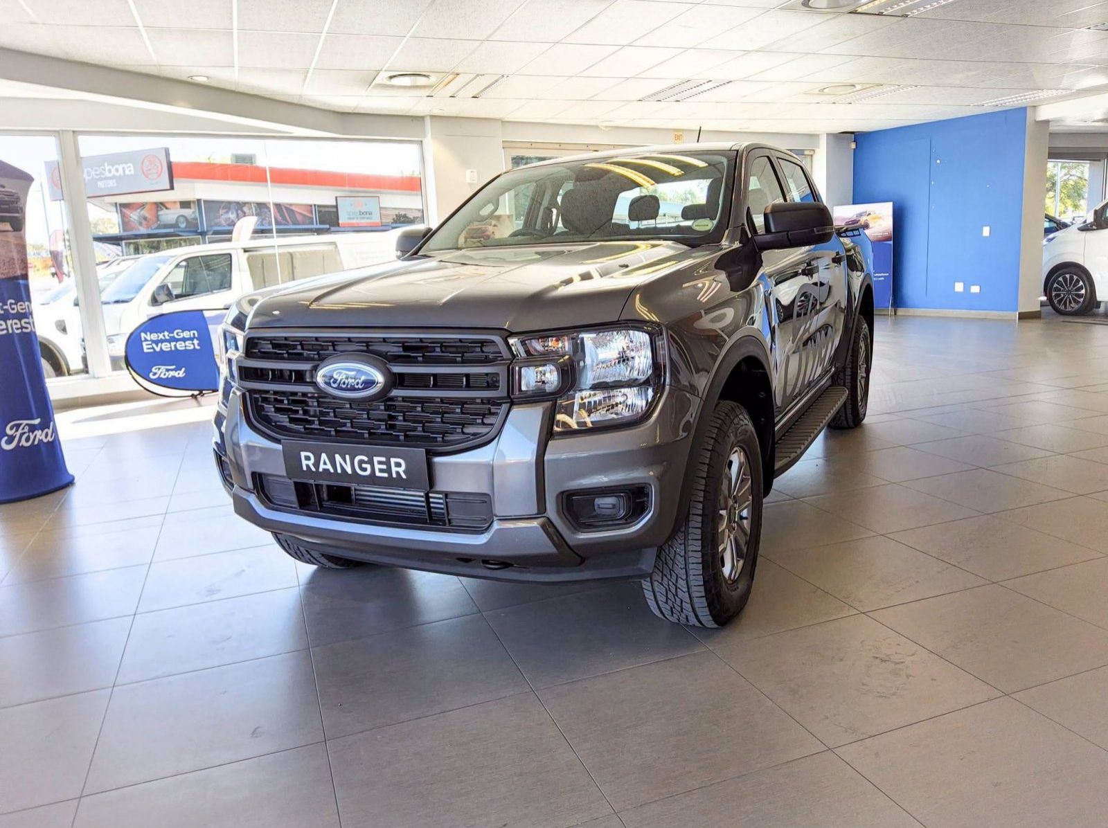 Used Ford RANGER 20D TURBO XL D/C 4X4 A/T for sale in Windhoek, Namibia
