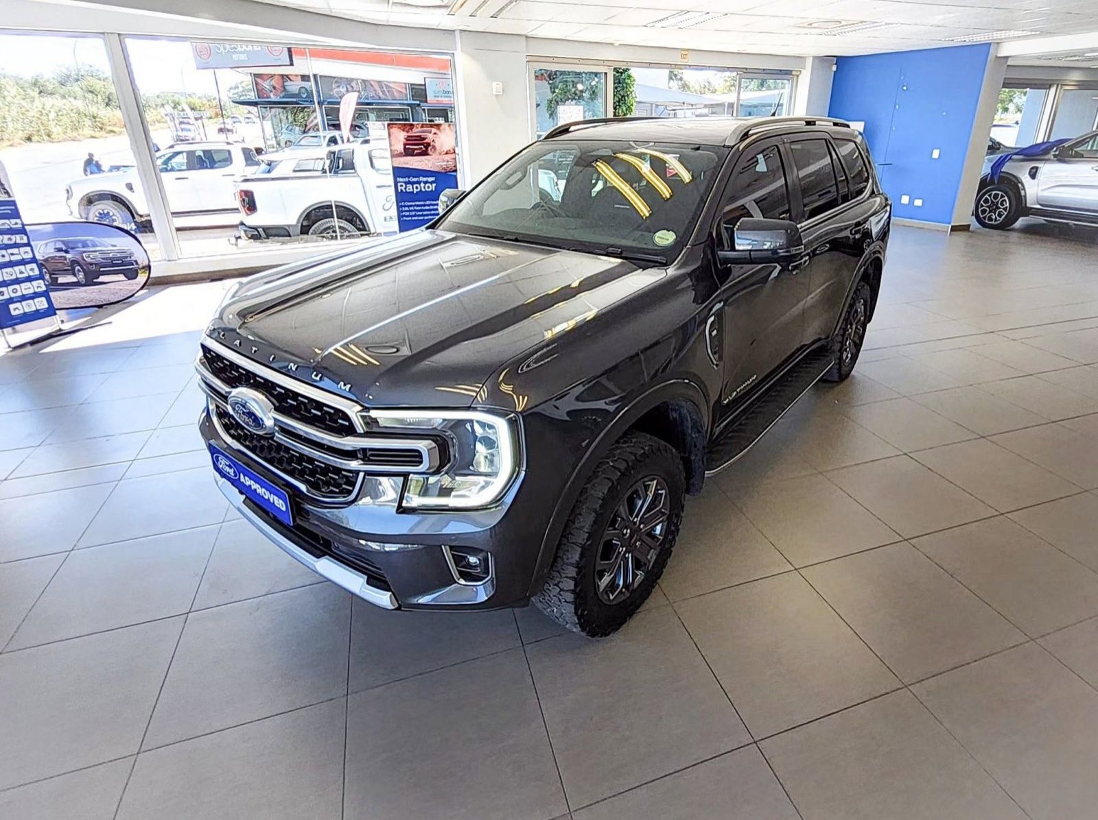 2024 Ford EVEREST 30V6 PLATINUM 4X4 A/T pictures