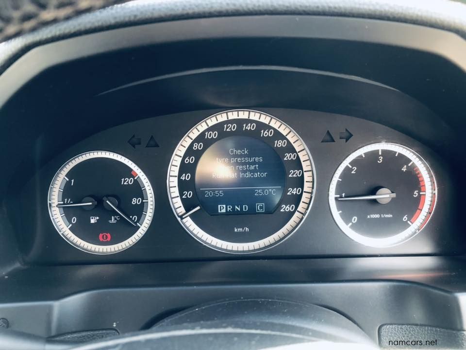 2009 Mercedes-Benz C220 CDI 2.0 photo