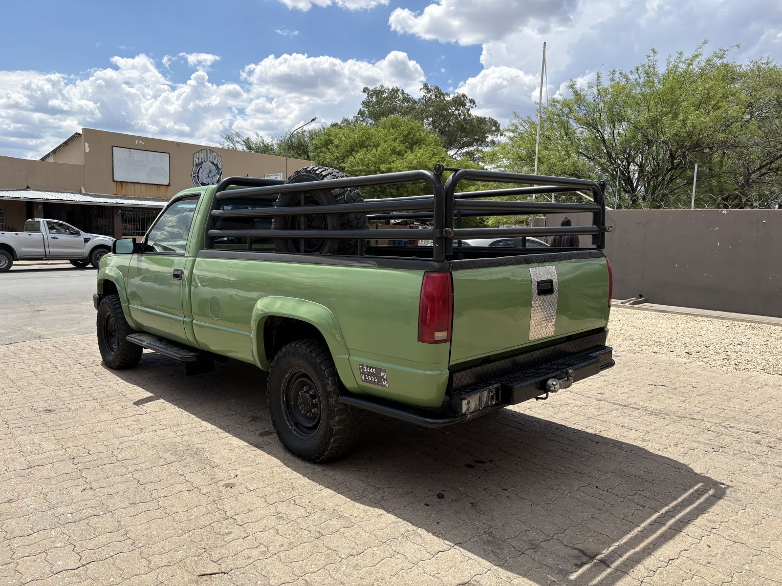 1997 Chevrolet CHEVROLET PICK-UP 4X4 V8 PETROL photo