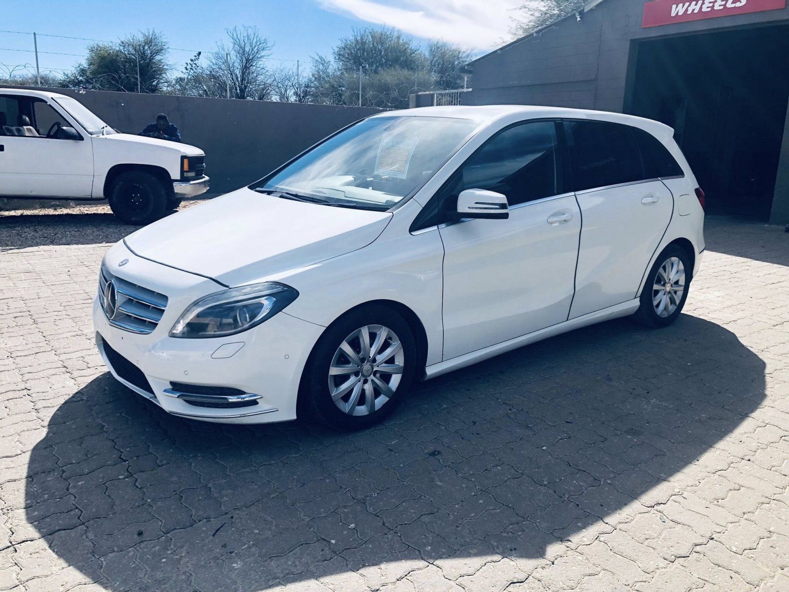 2012 Mercedes-Benz B-CLASS W246 A/T photo