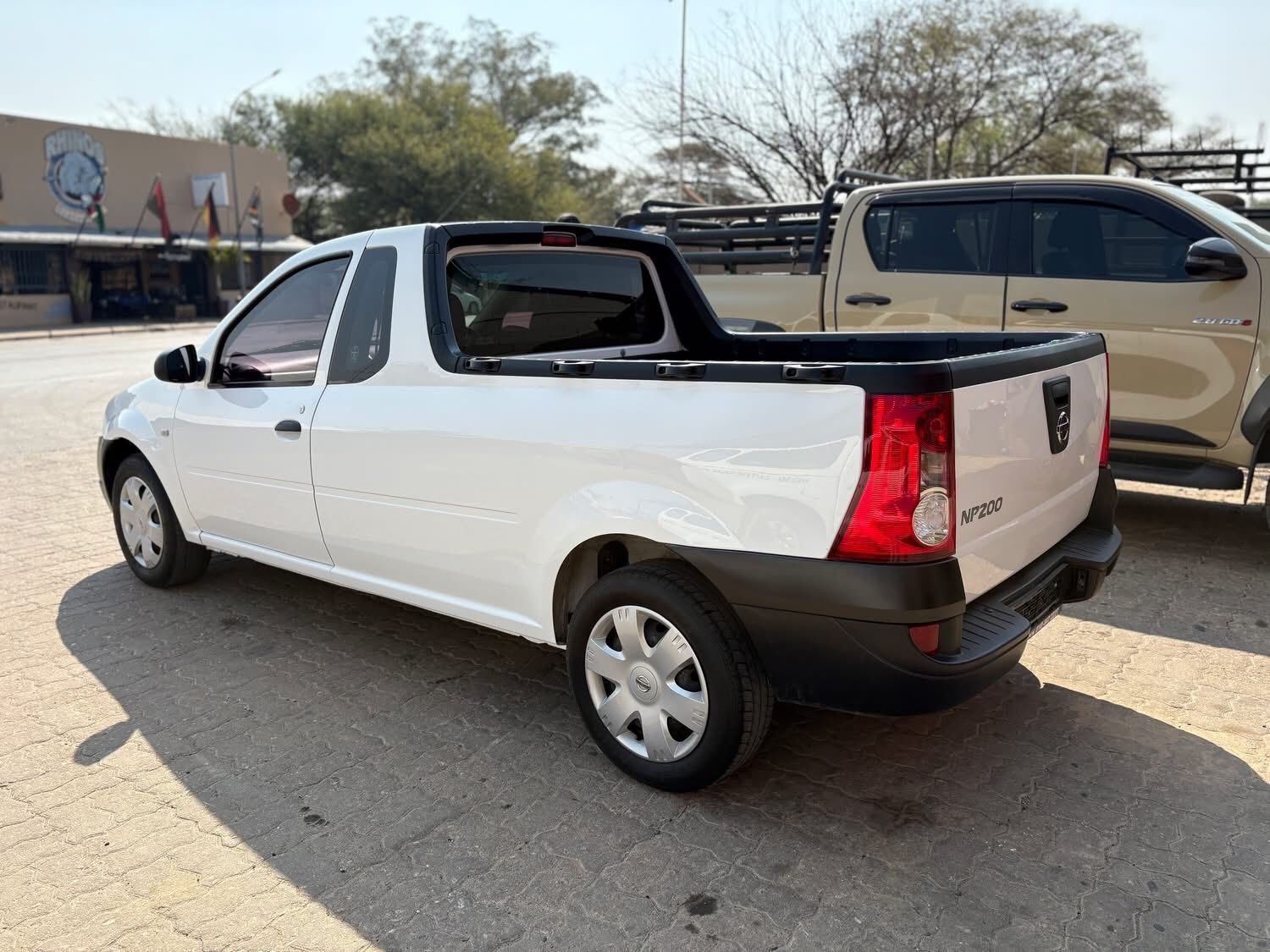 2021 Nissan NISSAN NP200 1.5 A/C M/T photo