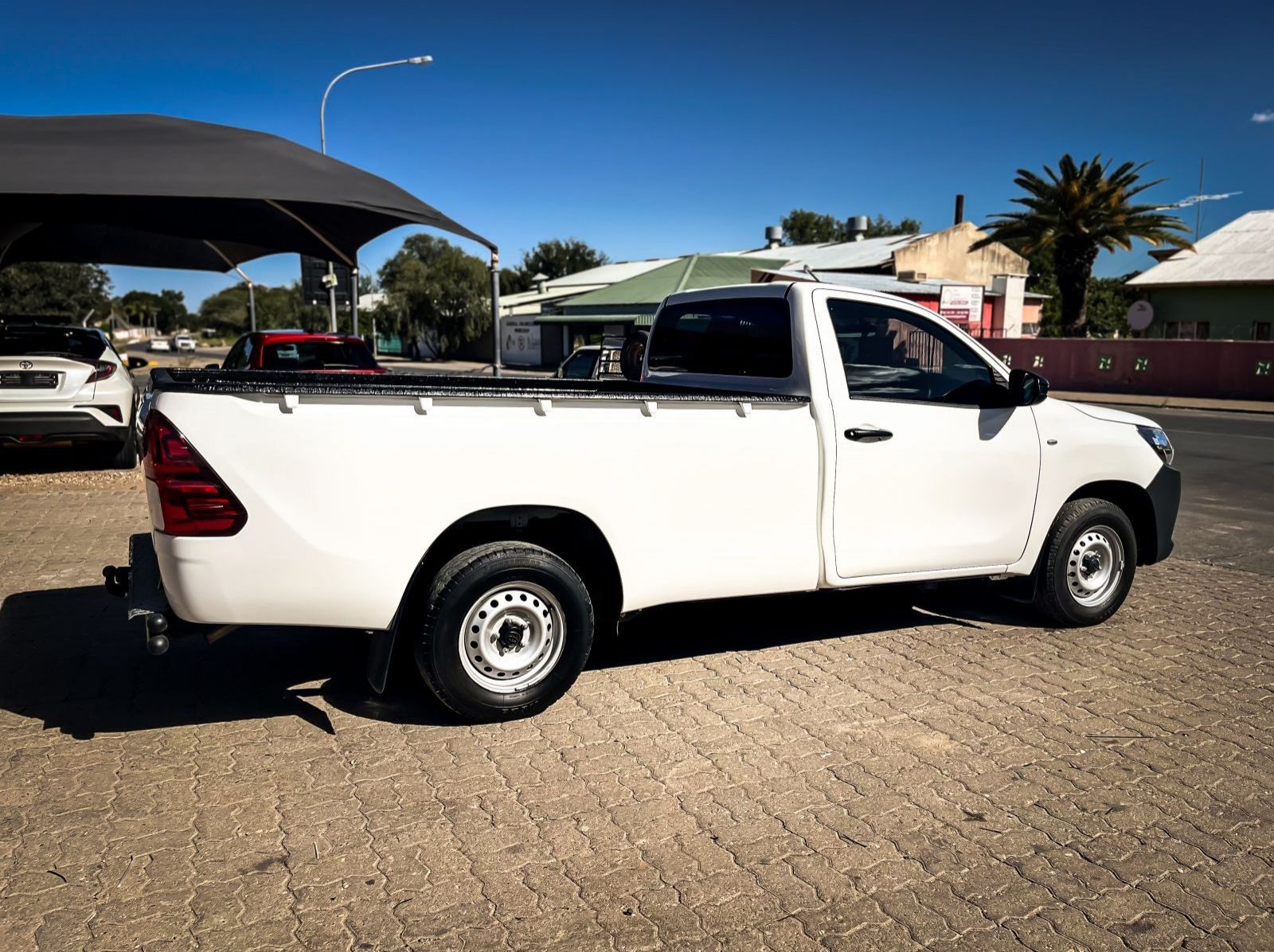 2024 Toyota TOYOTA HILUX 2.4 GD-S A/C P/U S/C pictures