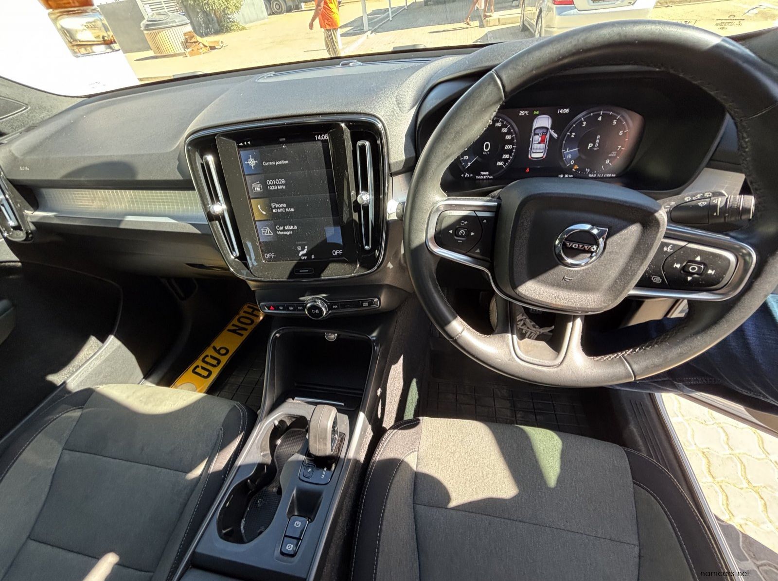 2022 Volvo XC40 T3 Momentum (NO DEPOSIT DEAL) pictures