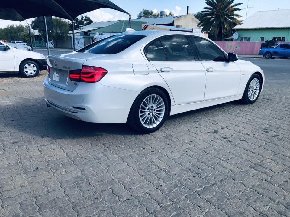 2017 BMW 3 SERIES 320 D pictures