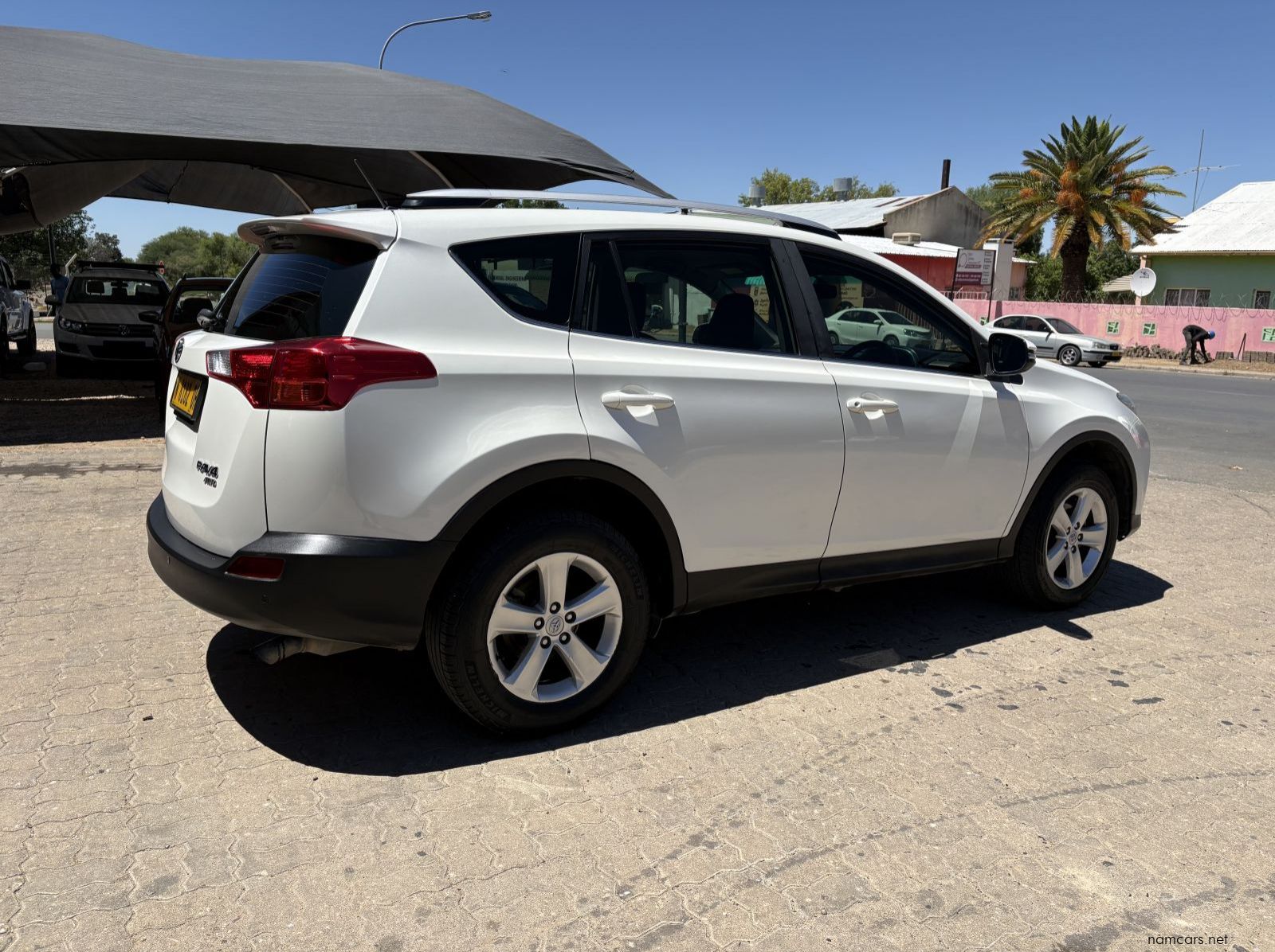 2014 Toyota RAV 4 2.2D GX 4X4 pictures