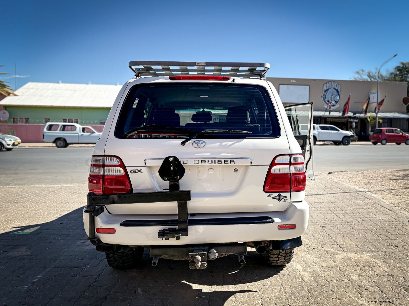 2005 Toyota TOYOTA LAND CRUISER 4.5 EFI pictures