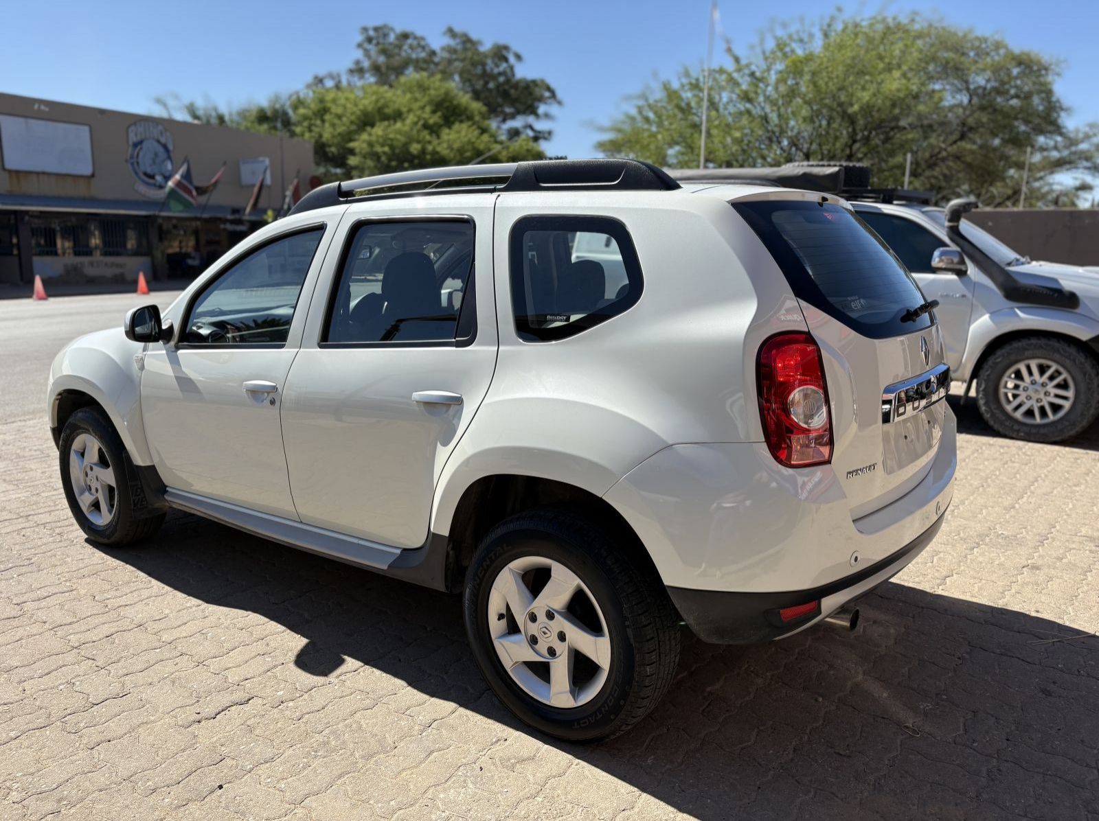 2015 Renault RENAULT DUSTER 1.5 DYNAMIQUE pictures