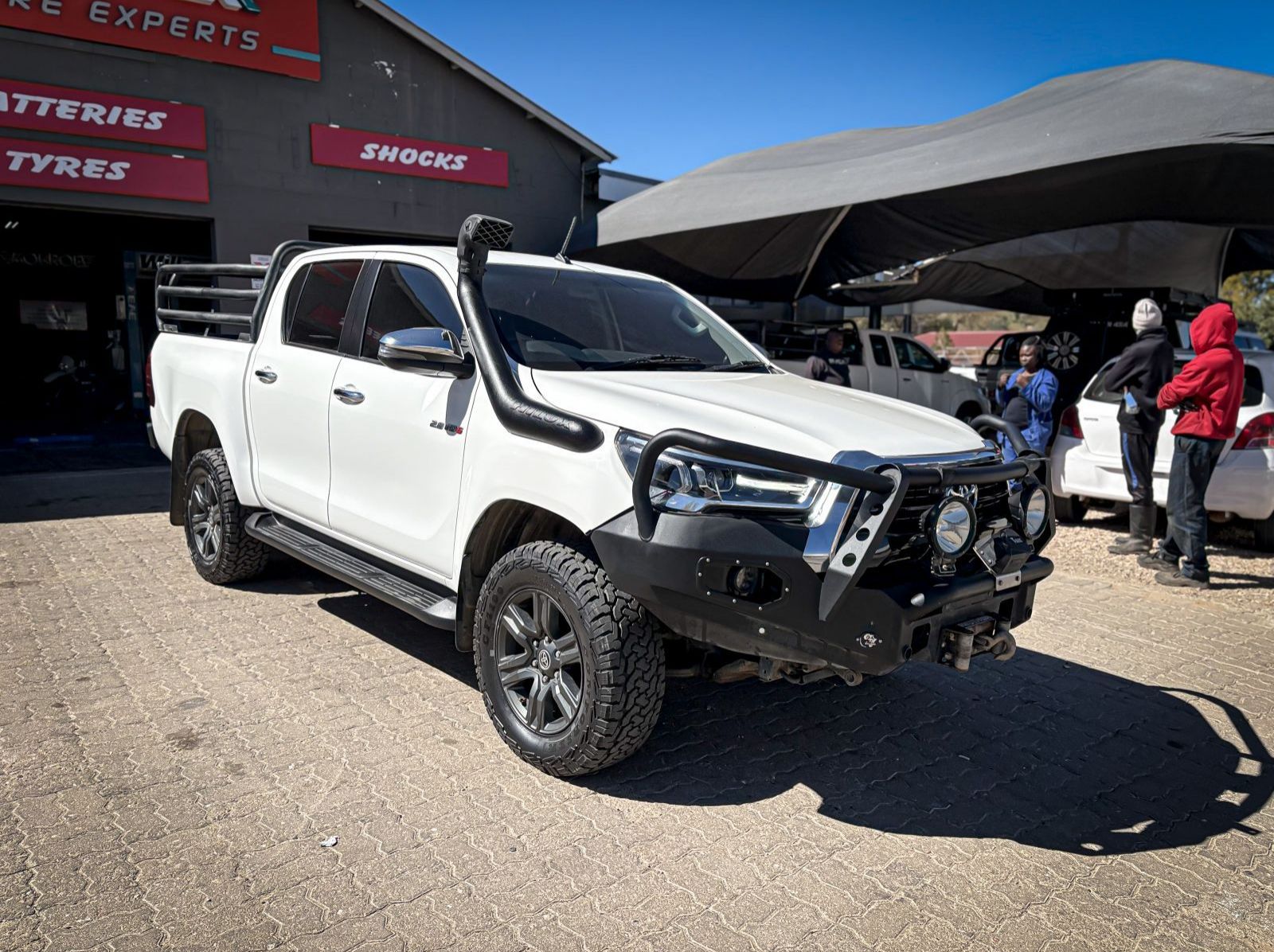 Used Toyota Hilux 2.8 GD-6  4X4 A/T D/C  for sale in Okahandja, Namibia