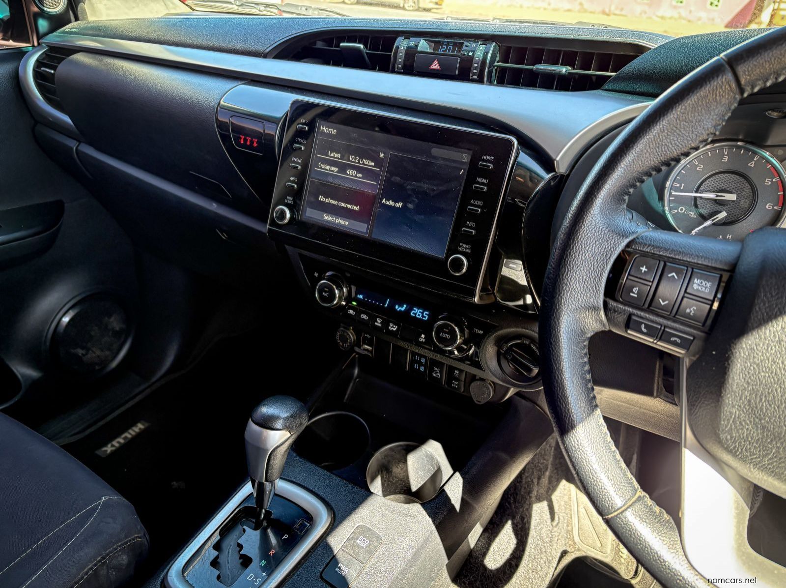 2020 Toyota Hilux 2.8 GD-6  4X4 A/T D/C pictures
