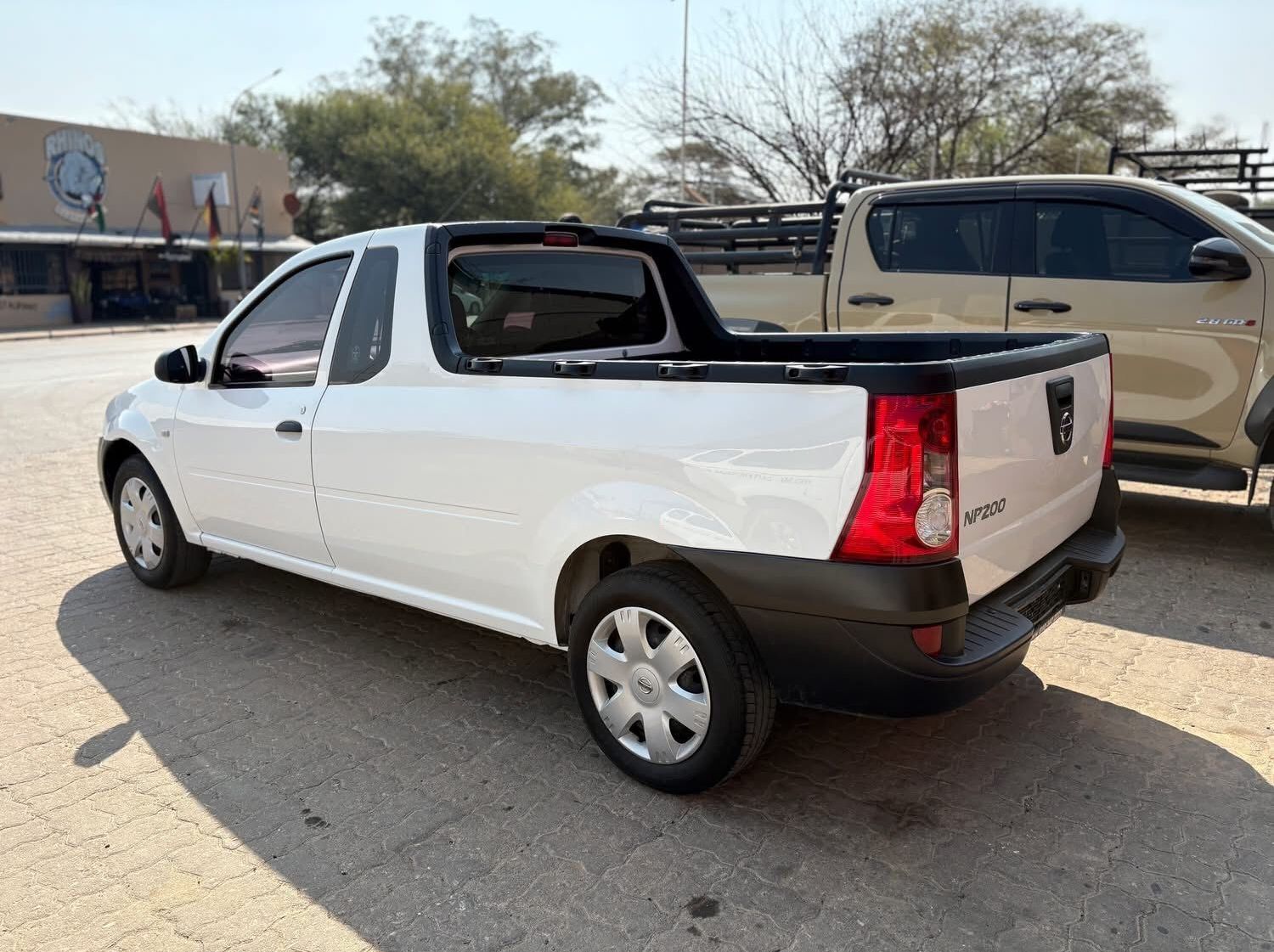 2021 Nissan NISSAN NP200 1.5 A/C M/T pictures