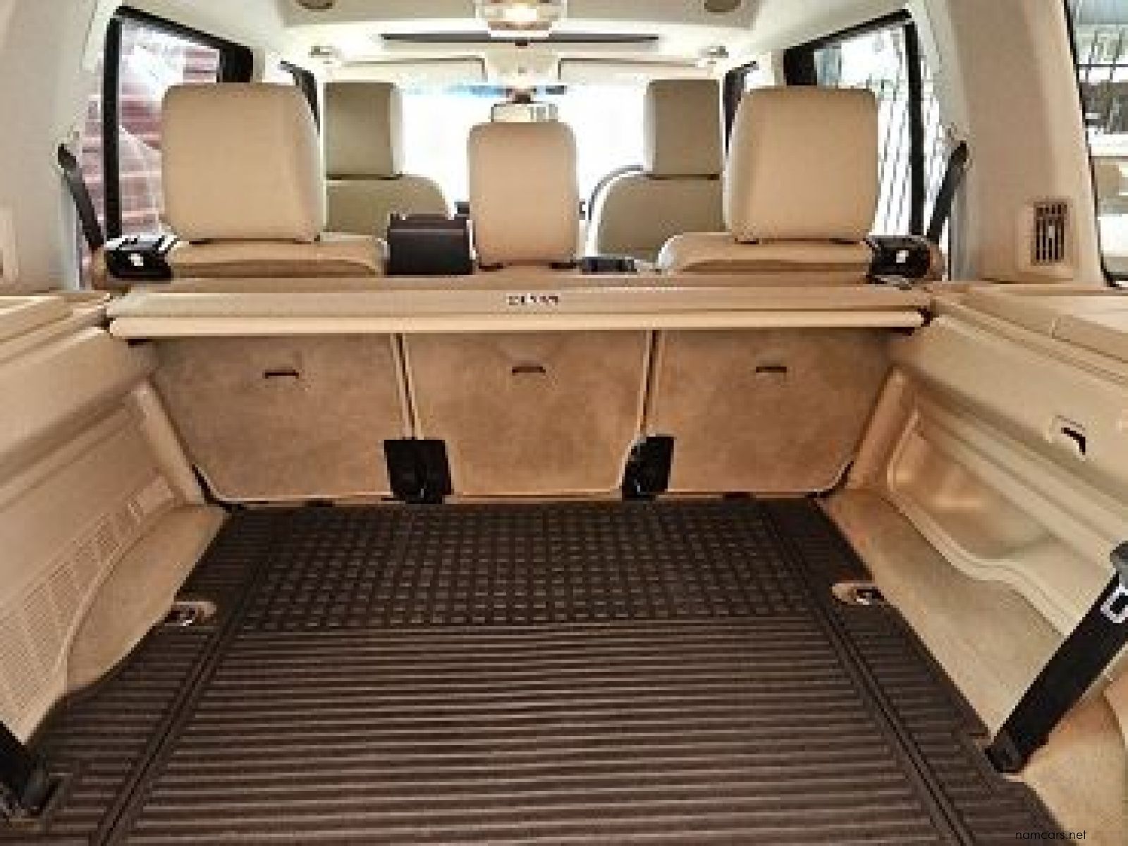 2015 Land Rover Discovery 4 HSE photo