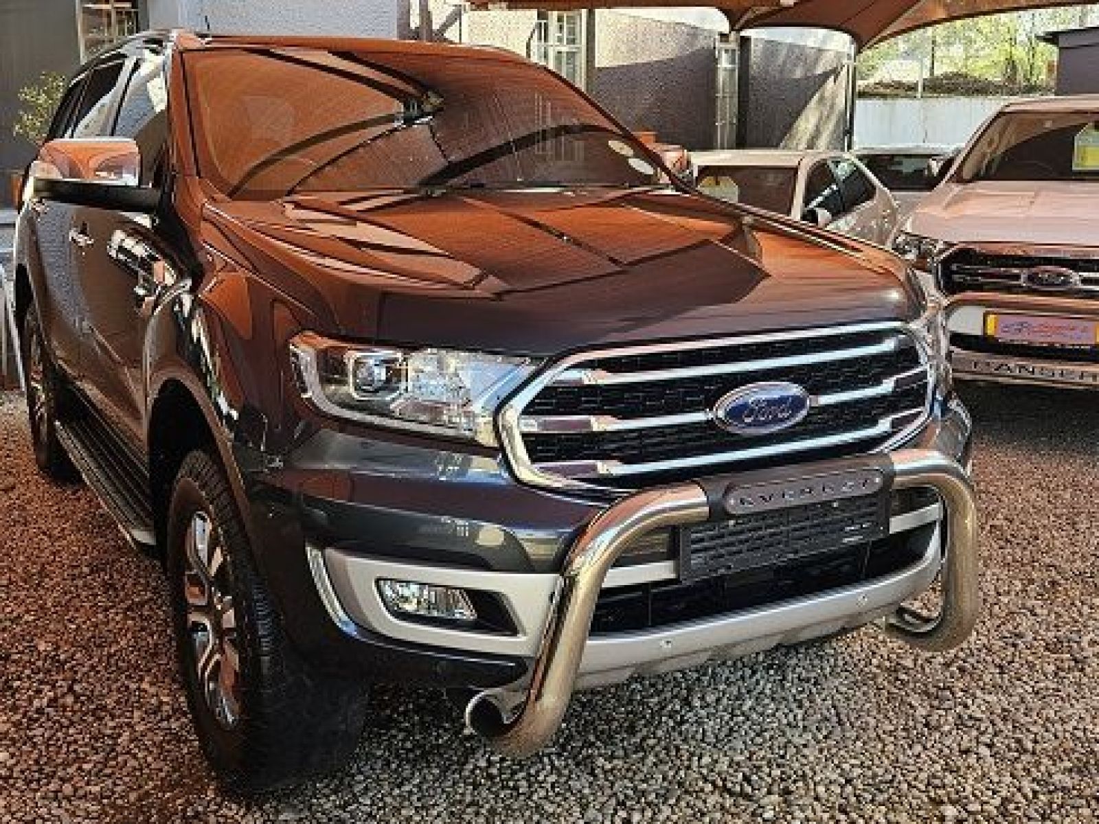 2020 Ford Everest Bi-Turbo Limited photo
