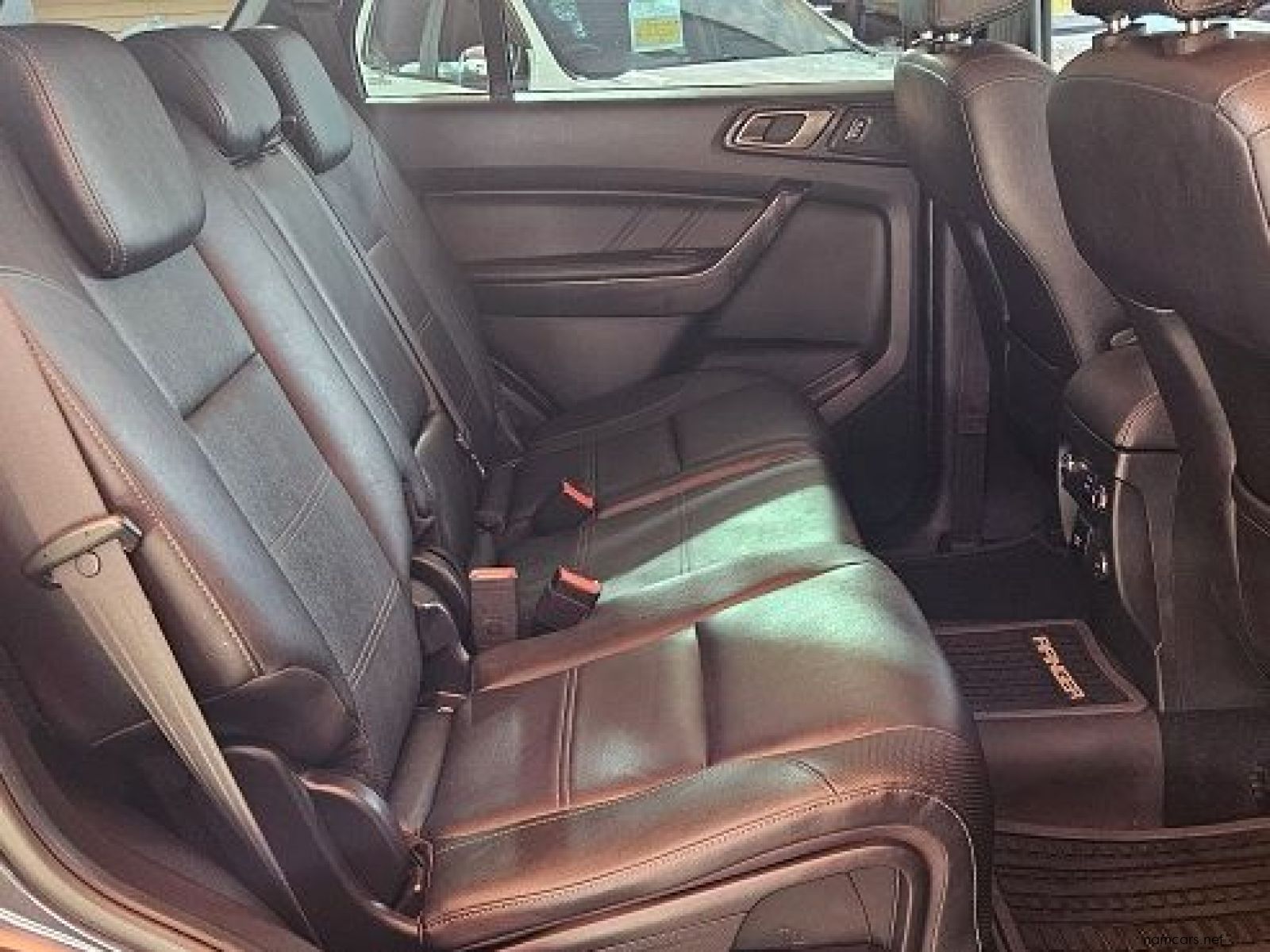 2020 Ford Everest Bi-Turbo Limited photo