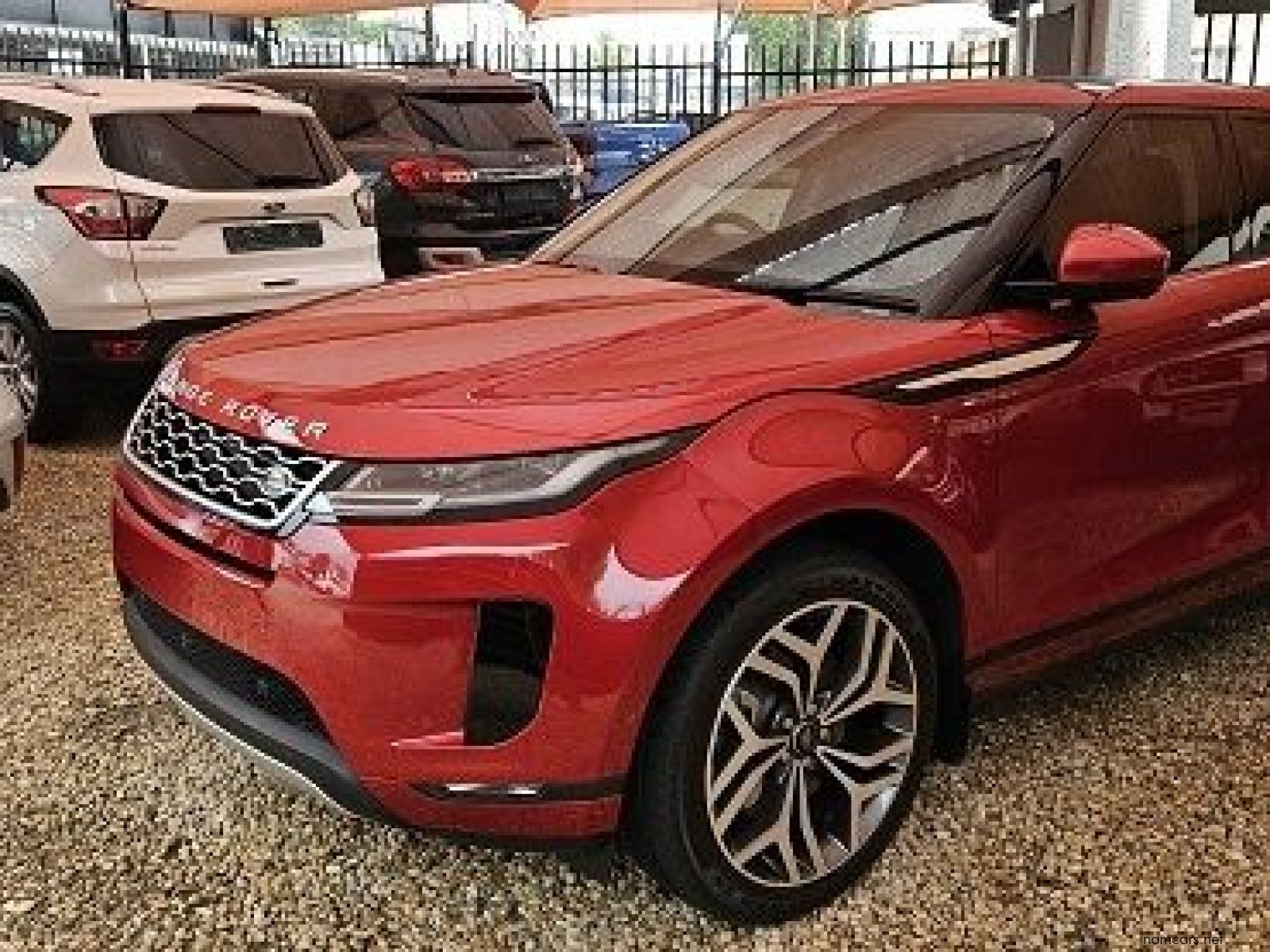 2019 Land Rover Range Rover Evoque SE P250 183kw photo