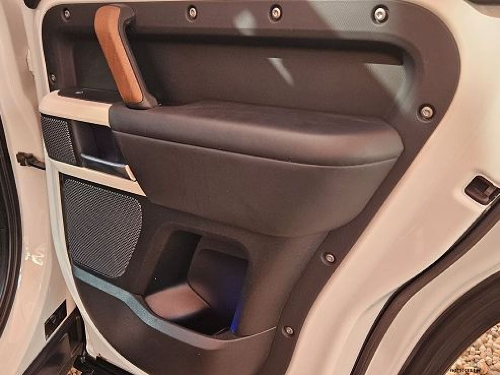 2021 Land Rover Defender 110 P400 HSE (294kw) photo