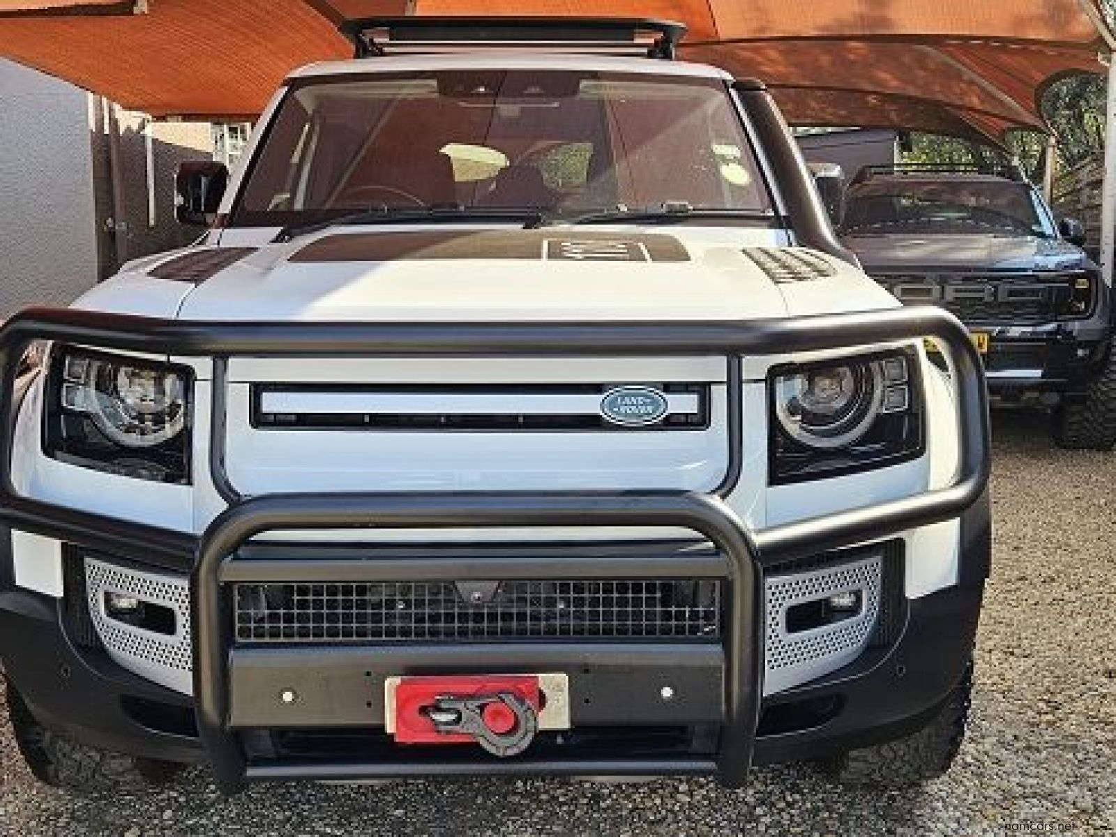 2021 Land Rover Defender 110 P400 HSE (294kw) photo