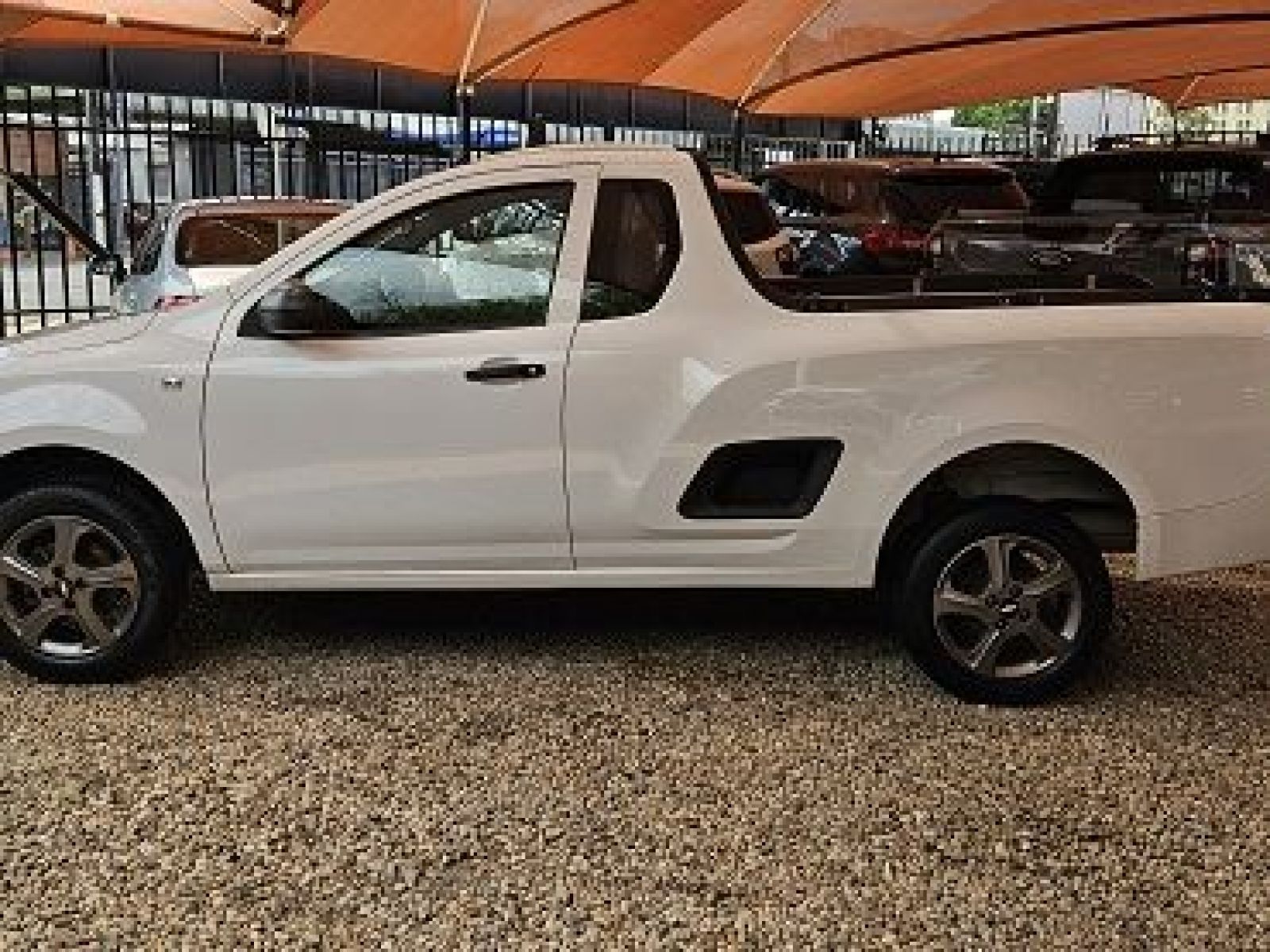 2016 Chevrolet Utility photo