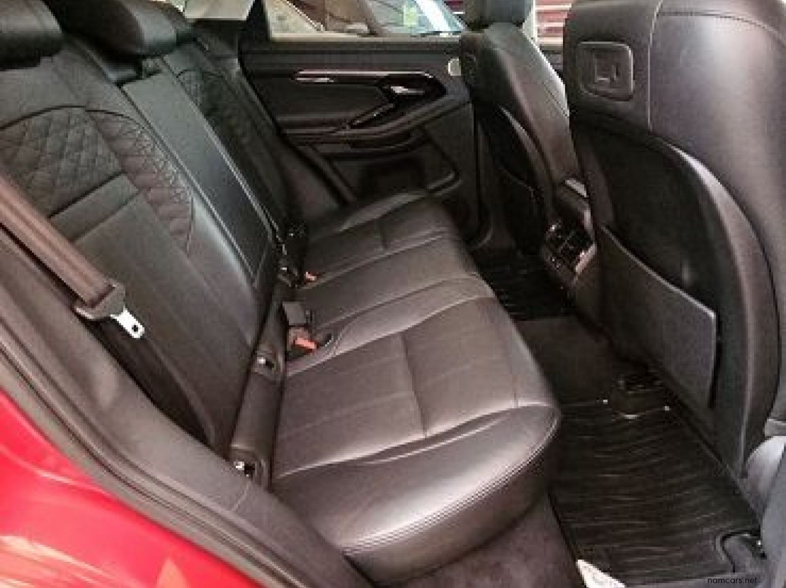 2019 Land Rover Range Rover Evoque SE P250 183kw pictures