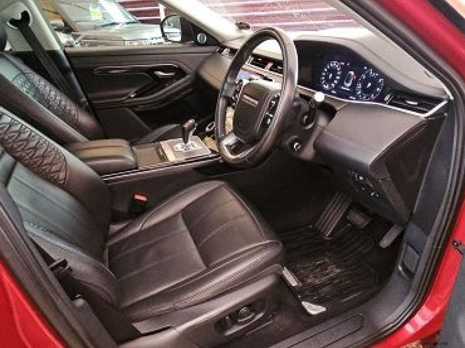 2019 Land Rover Range Rover Evoque SE P250 183kw pictures