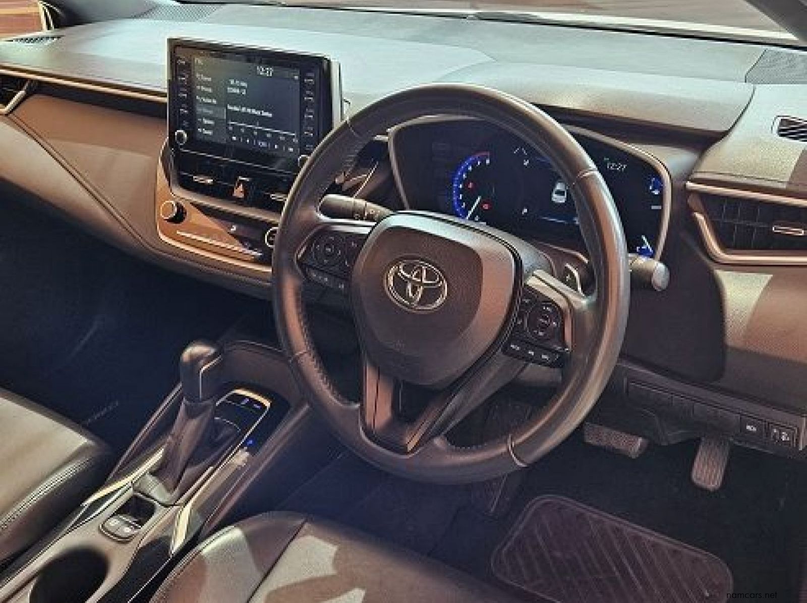 2021 Toyota Corolla 2.0 Xr pictures