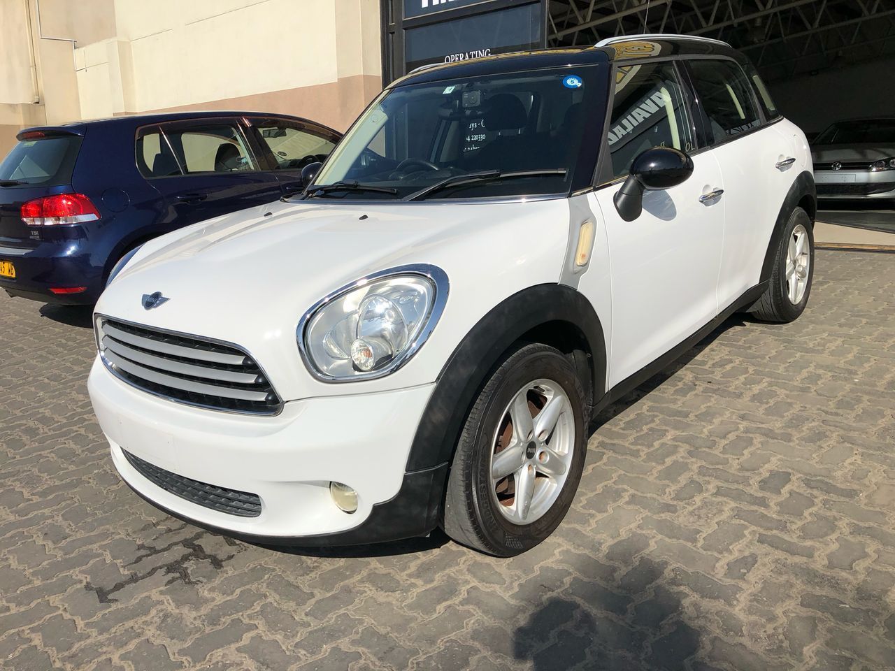 Mini Cooper Contry Man 1.6 in Namibia
